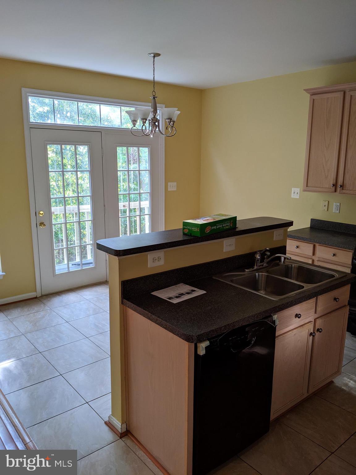 8544 WYNGATE MANOR