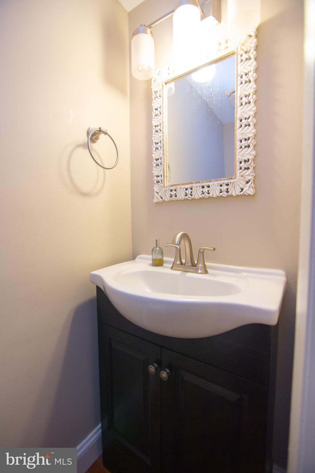 CROFTON SQUARE - Residential