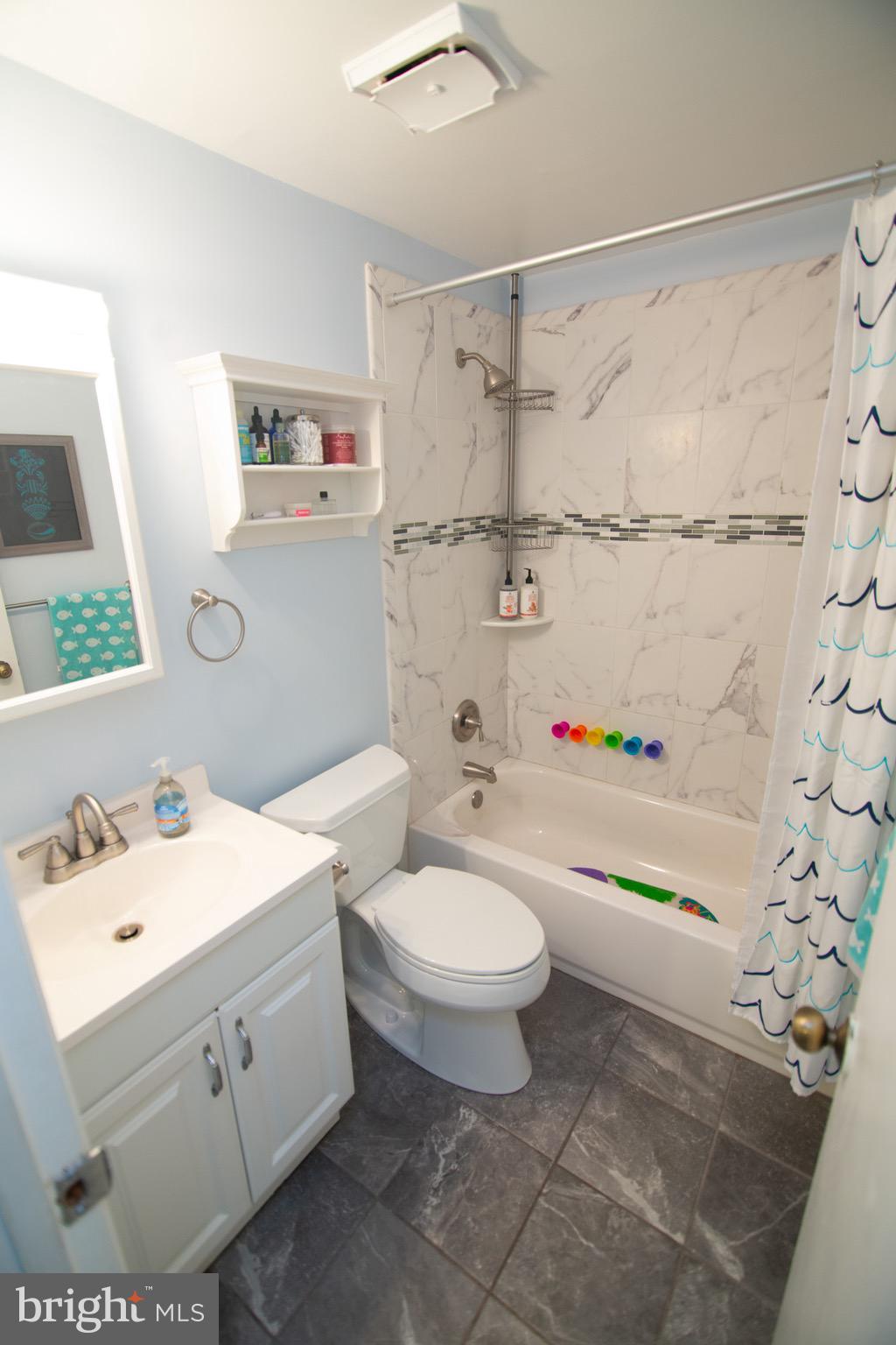 CROFTON SQUARE - Residential