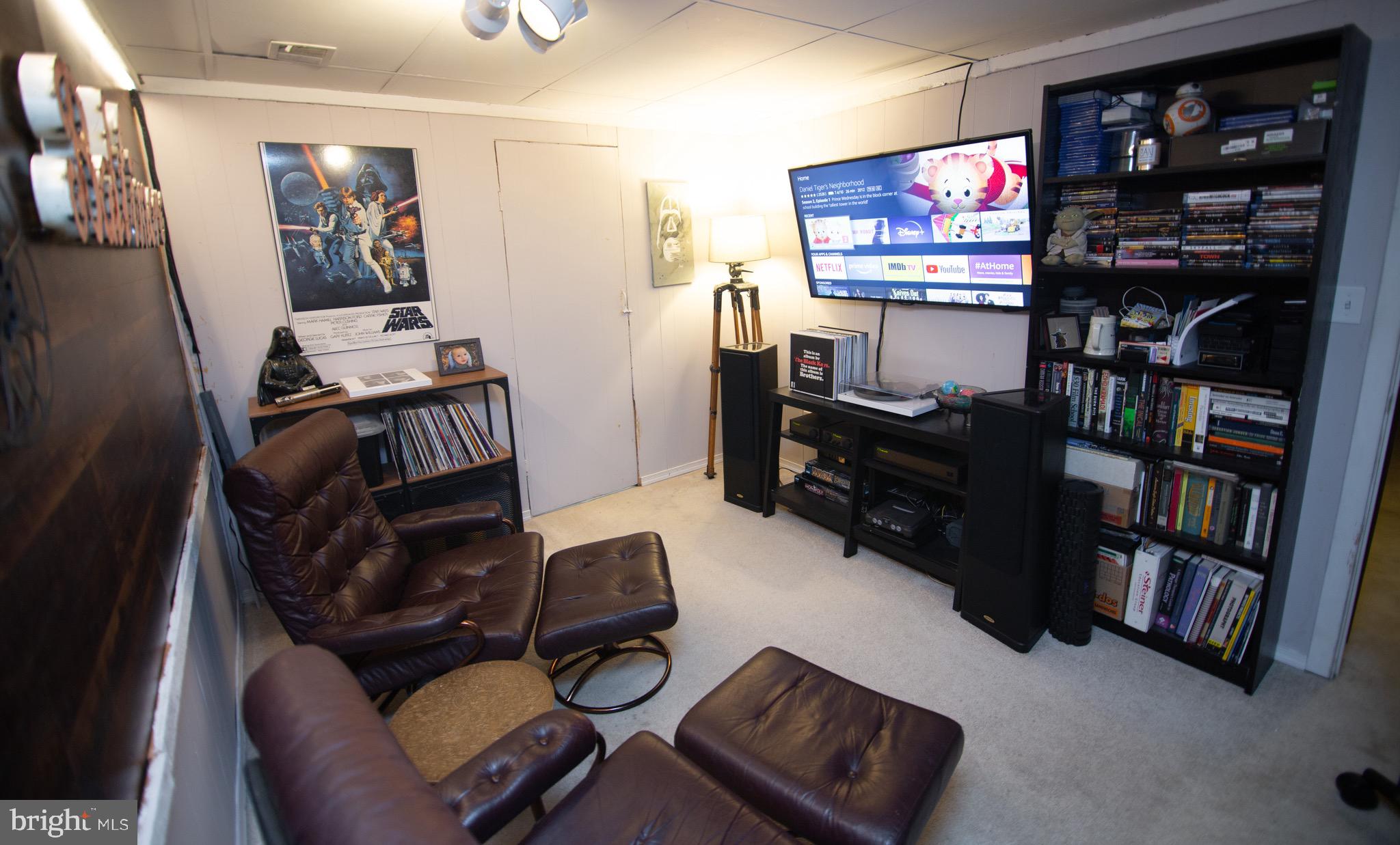 CROFTON SQUARE - Residential