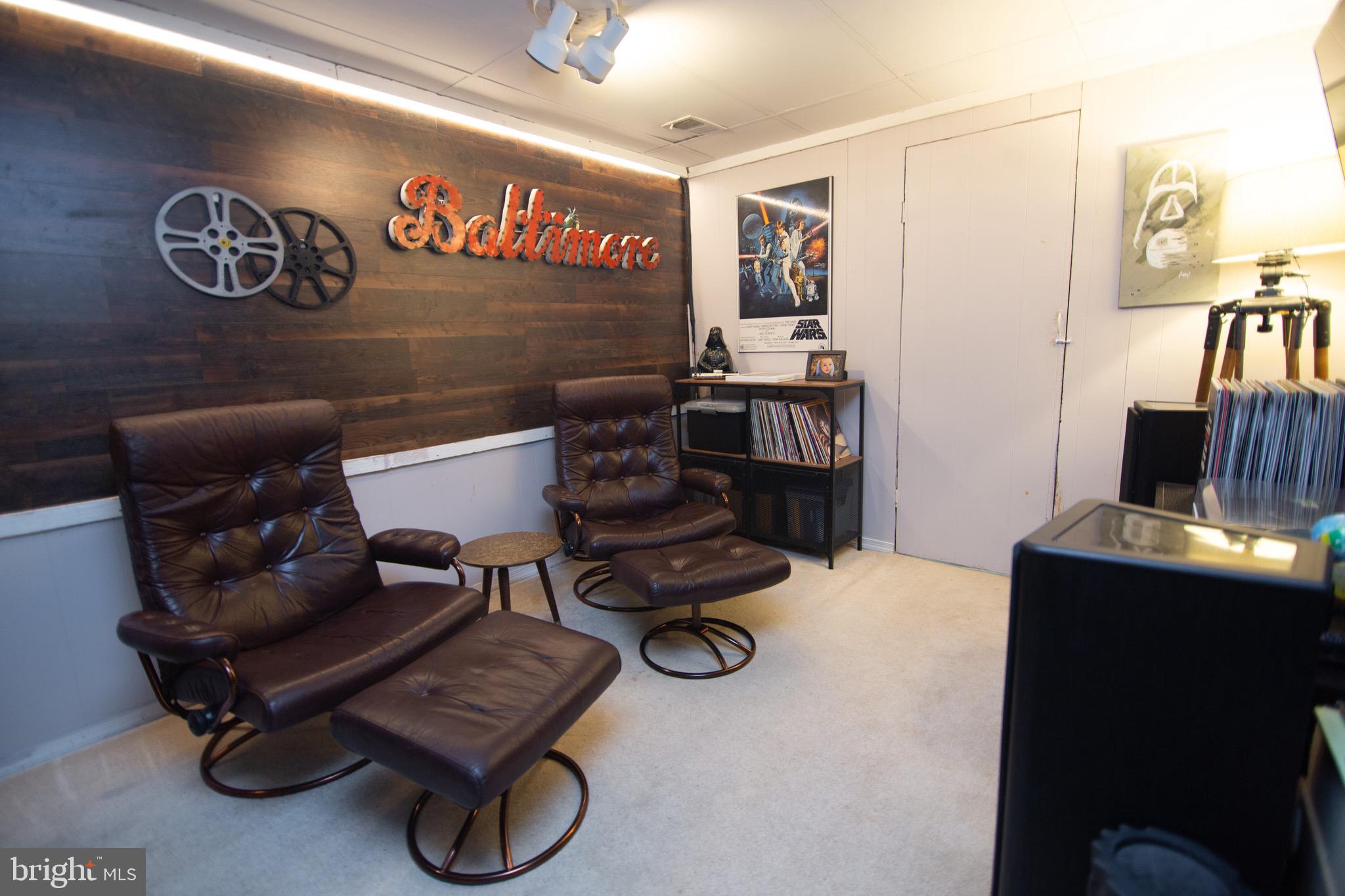 CROFTON SQUARE - Residential