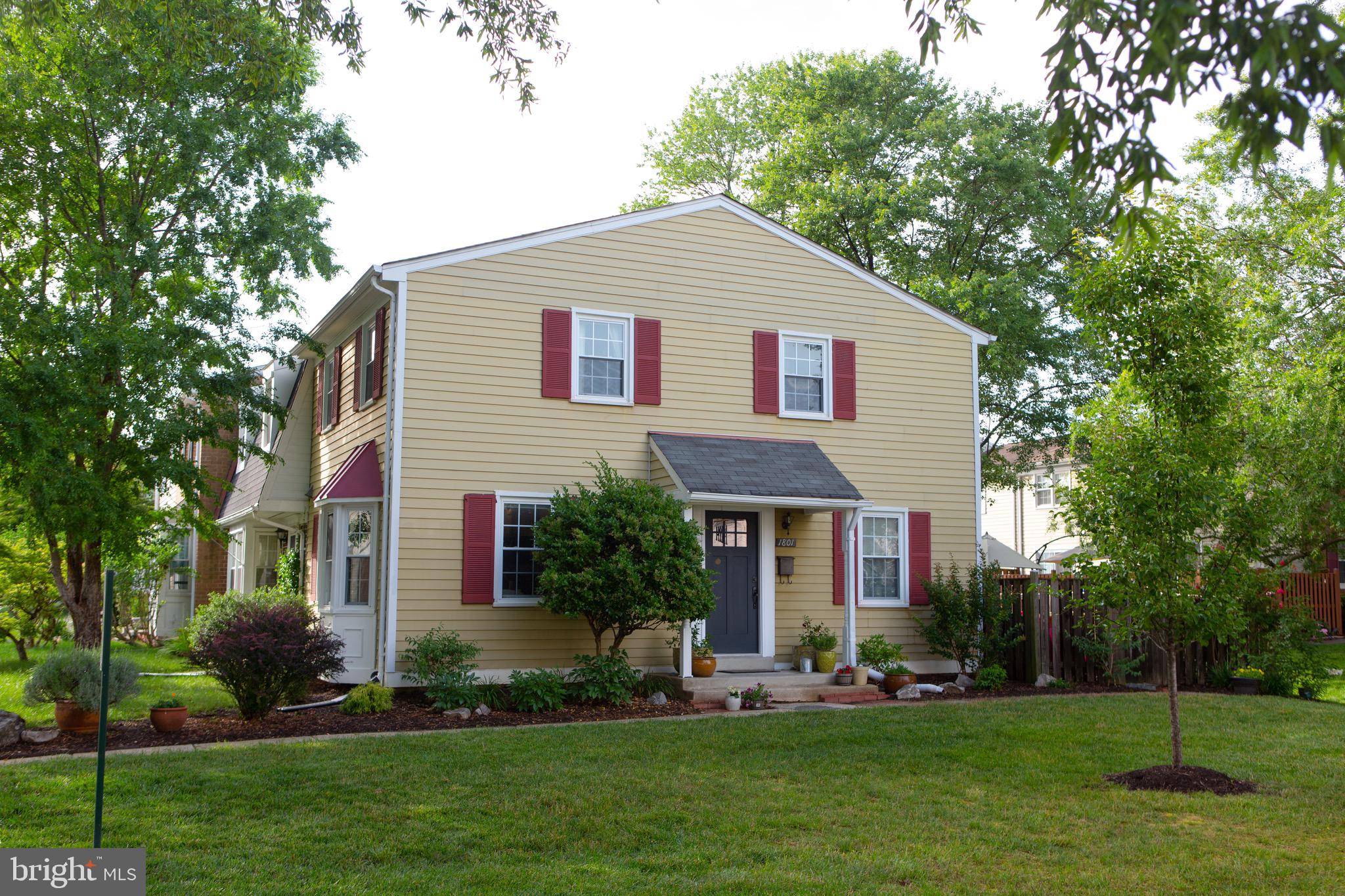 CROFTON SQUARE - Residential