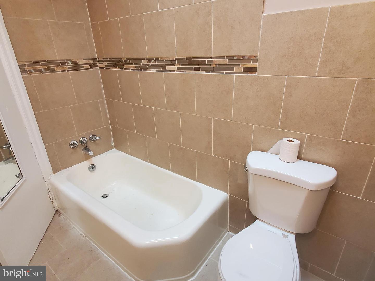 OGONTZ - Residential Lease