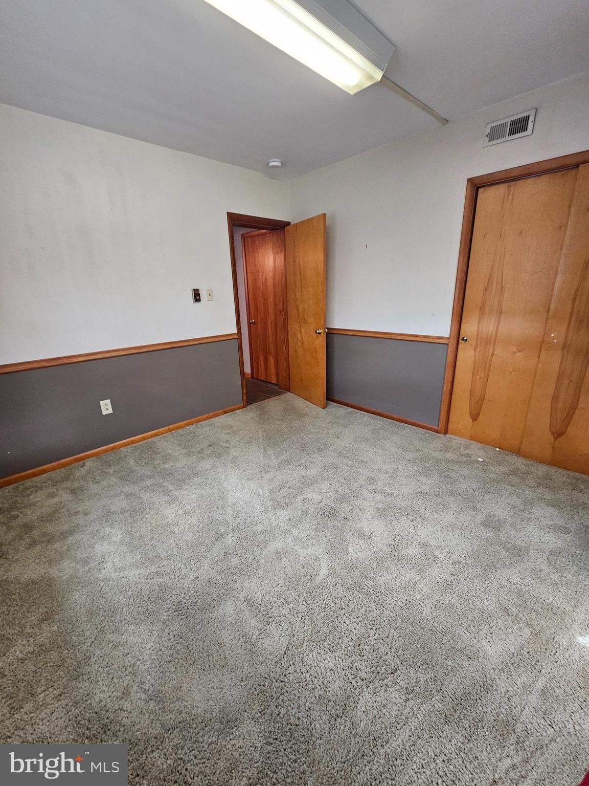 FRONT ROYAL - Residential Lease