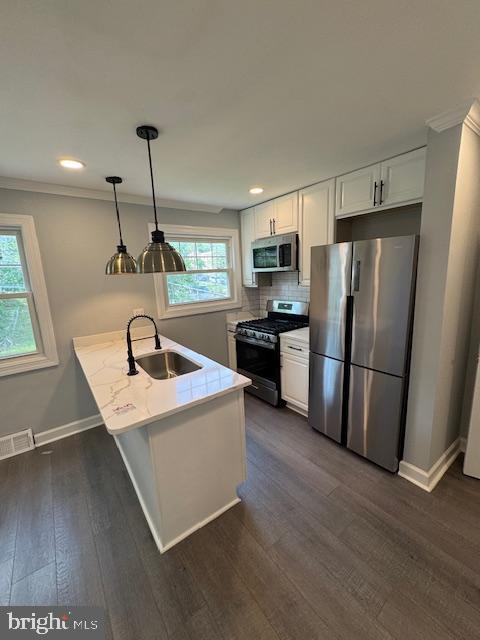 407 XENIA STREET SE