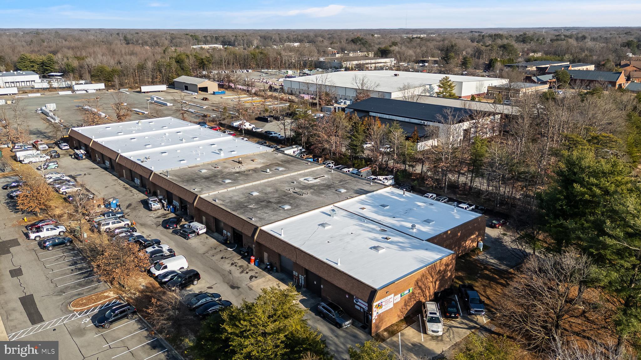 ST CHARLES IND PARK SUB - Commercial Lease