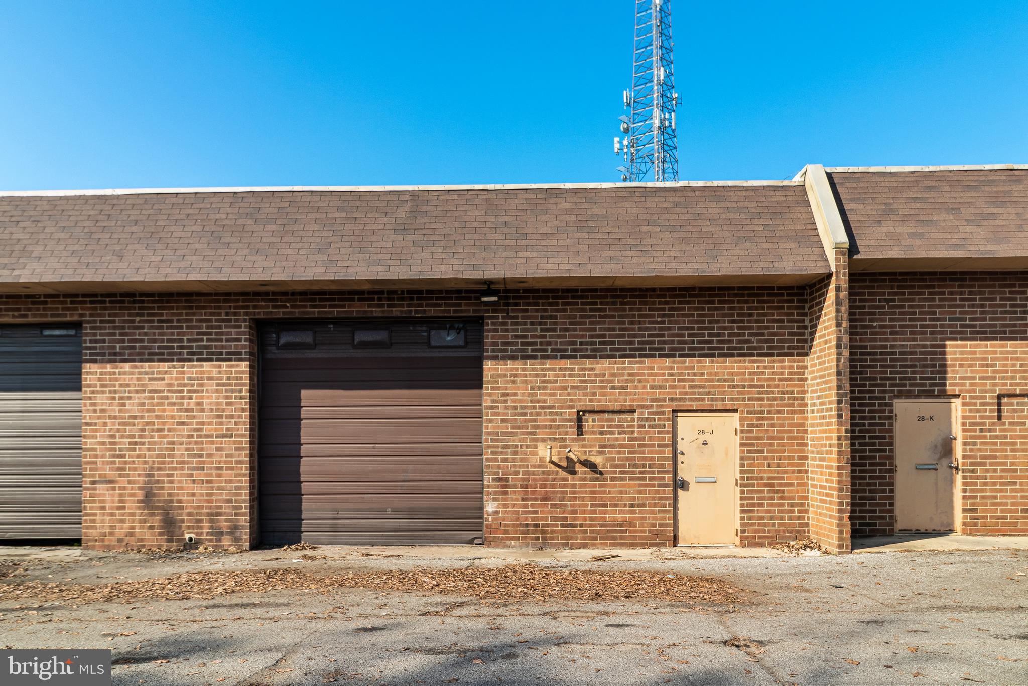 ST CHARLES IND PARK SUB - Commercial Lease