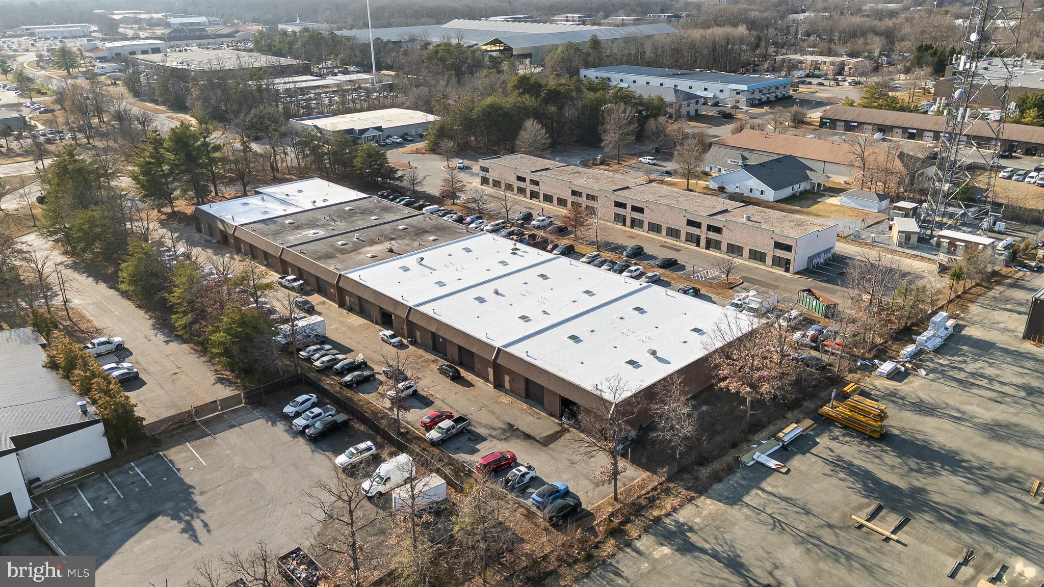 ST CHARLES IND PARK SUB - Commercial Lease