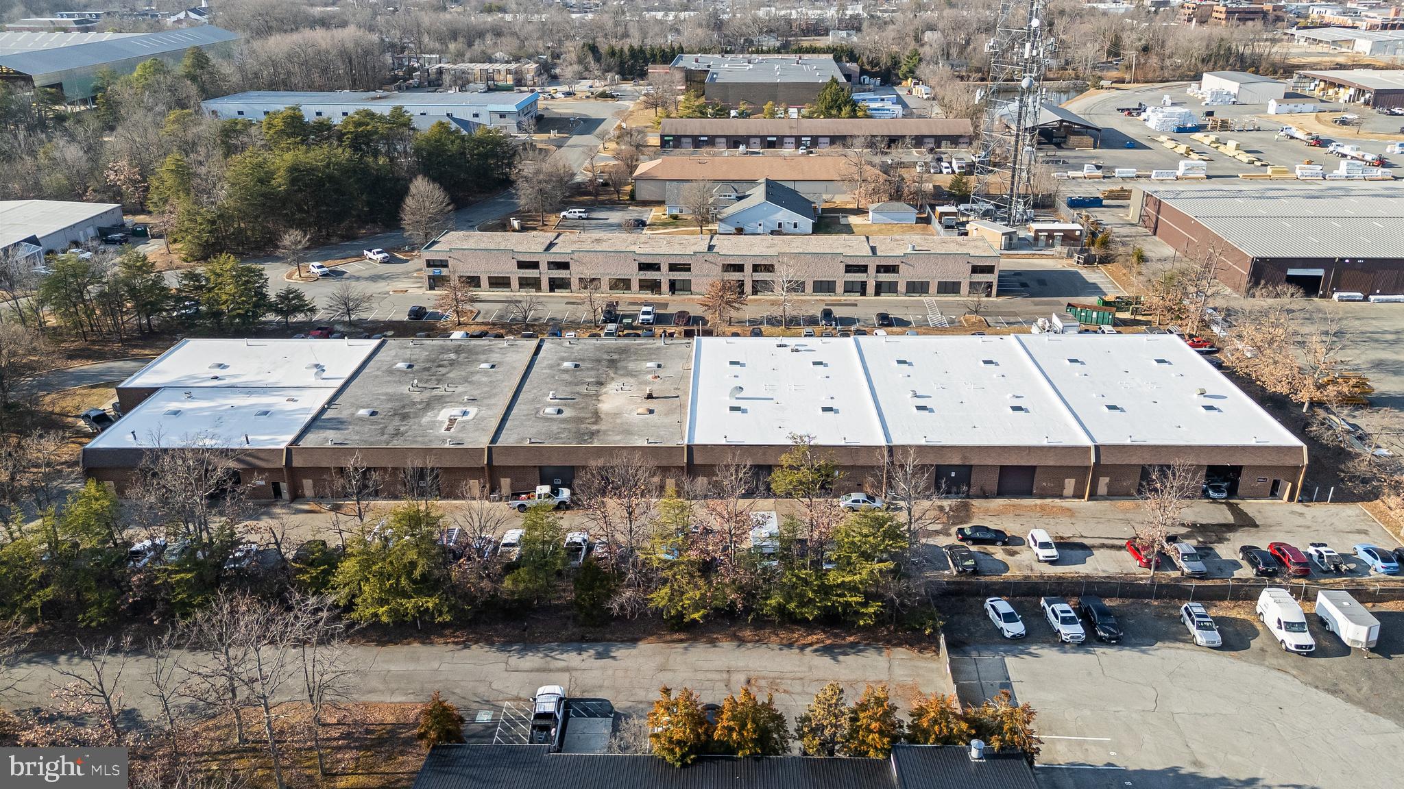 ST CHARLES IND PARK SUB - Commercial Lease