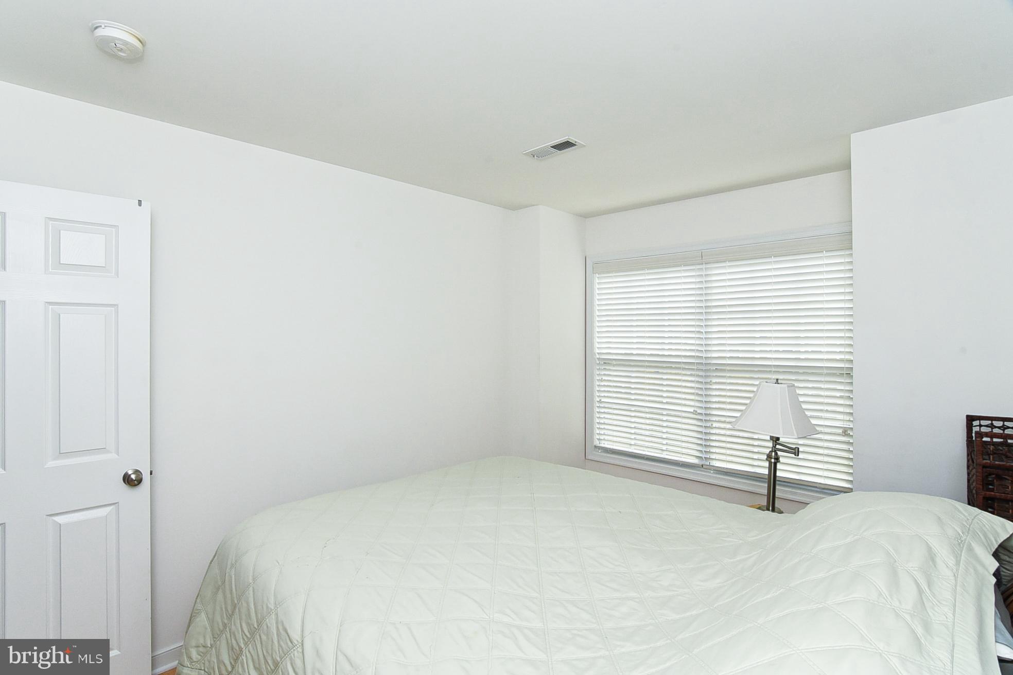 MONROE POINT TOWNHOUSES - Residential