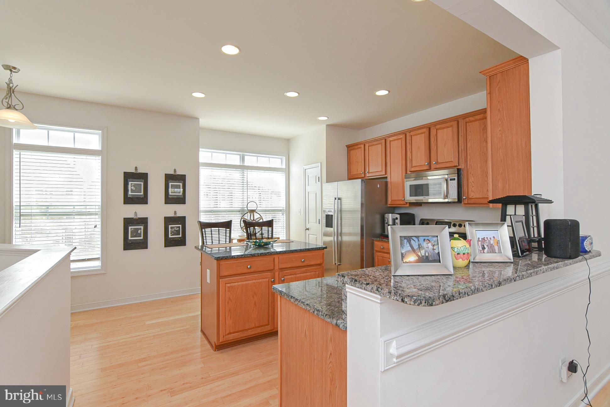 MONROE POINT TOWNHOUSES - Residential