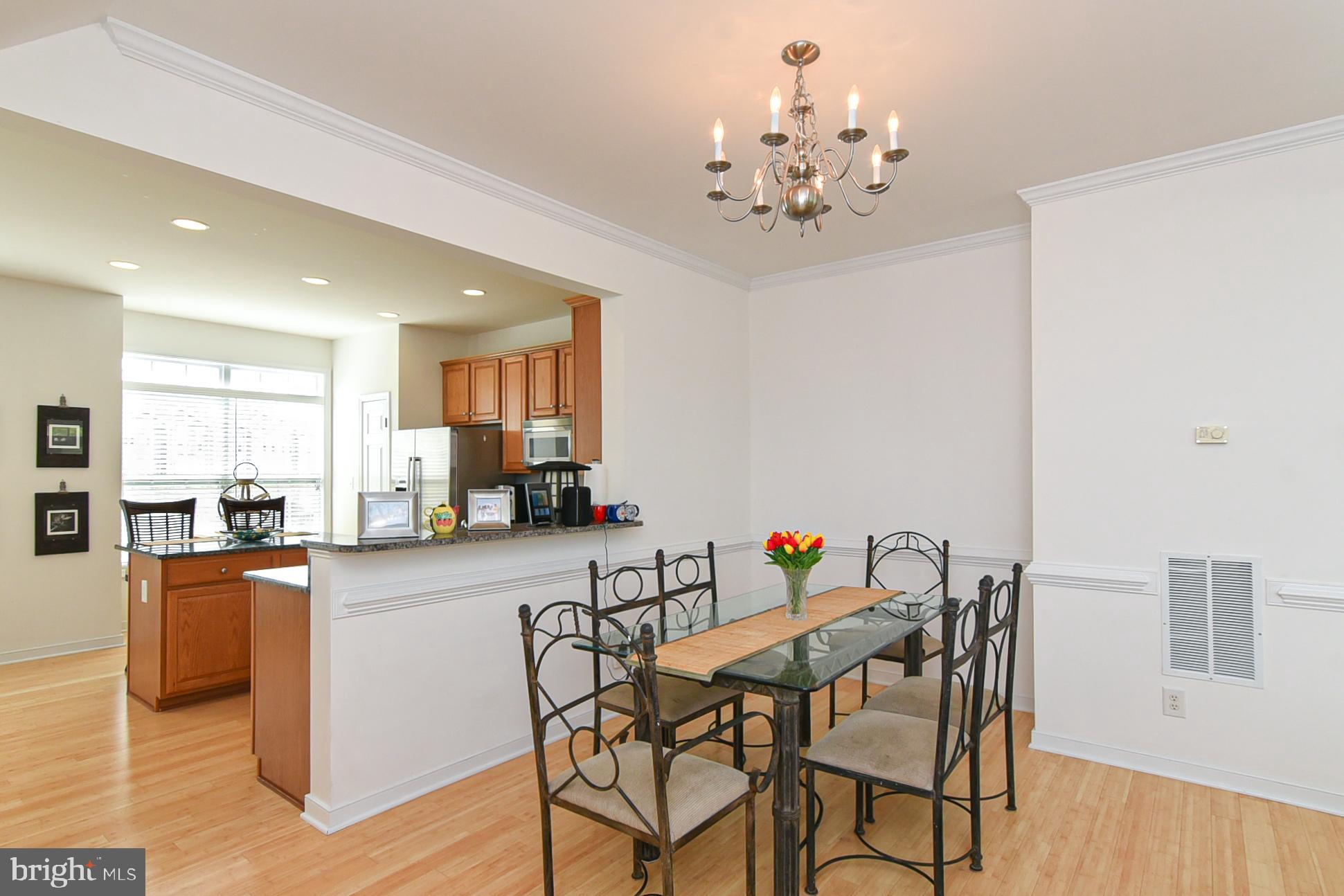 MONROE POINT TOWNHOUSES - Residential