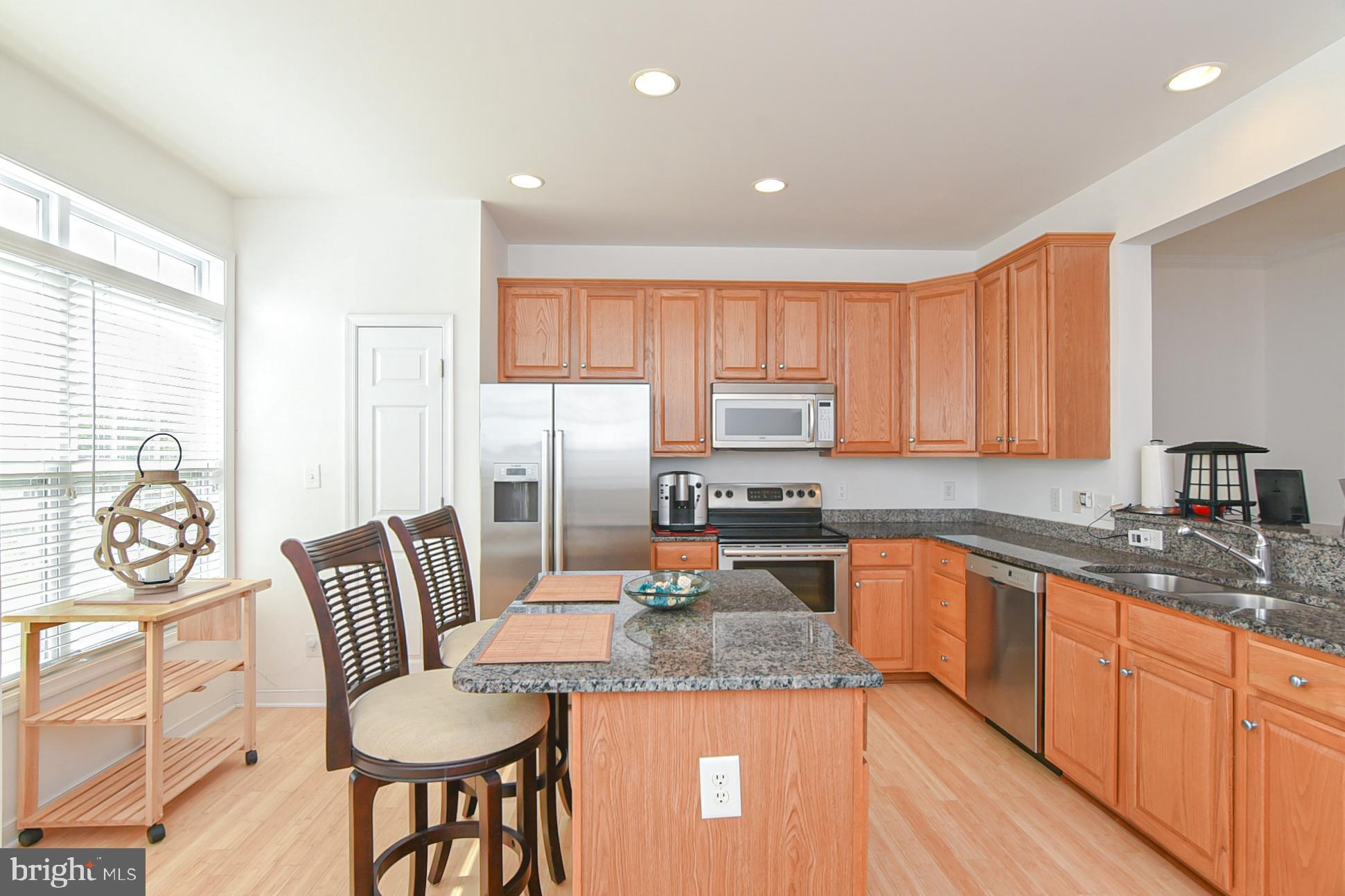 MONROE POINT TOWNHOUSES - Residential