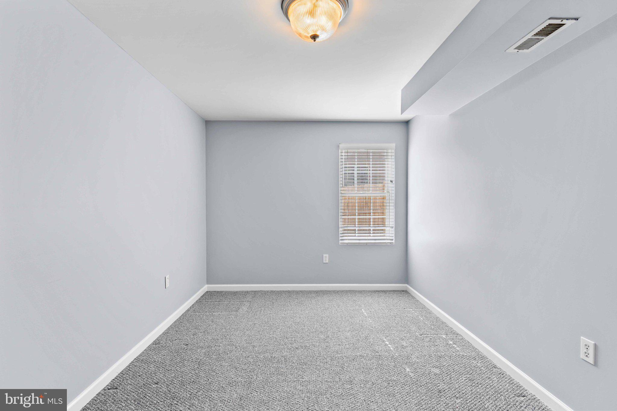 OAKLAND PARK - Residential