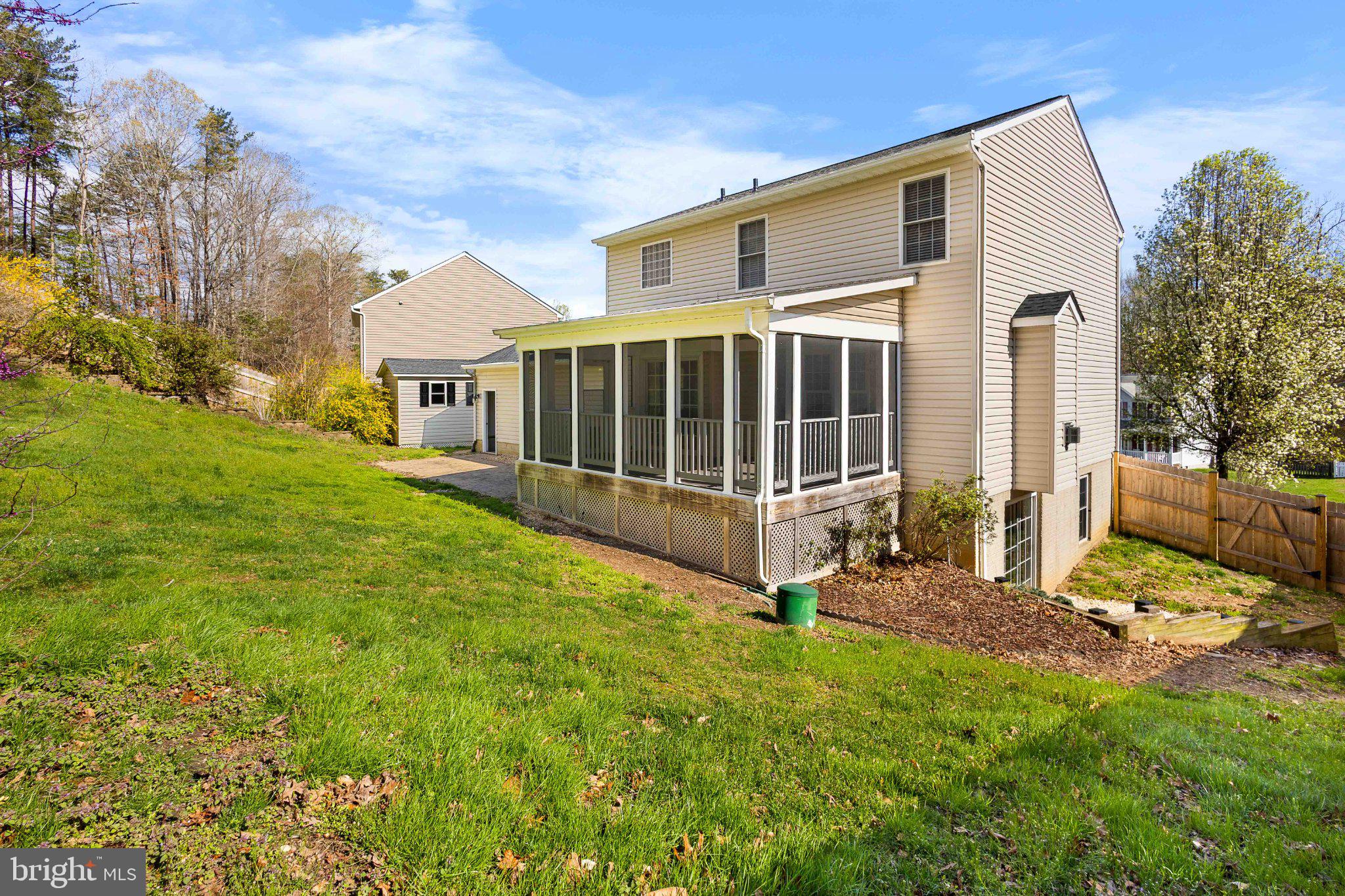 OAKLAND PARK - Residential