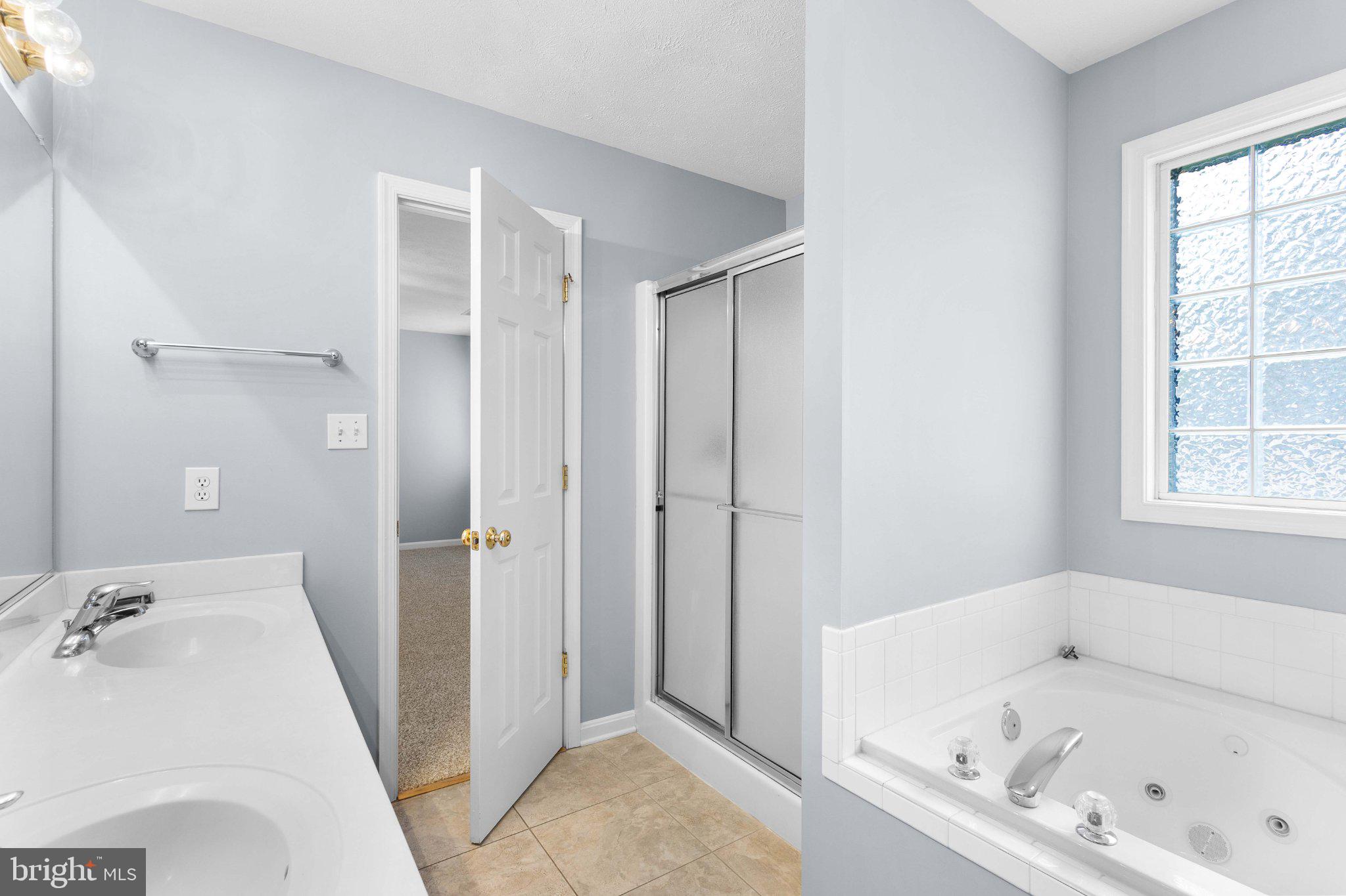 OAKLAND PARK - Residential