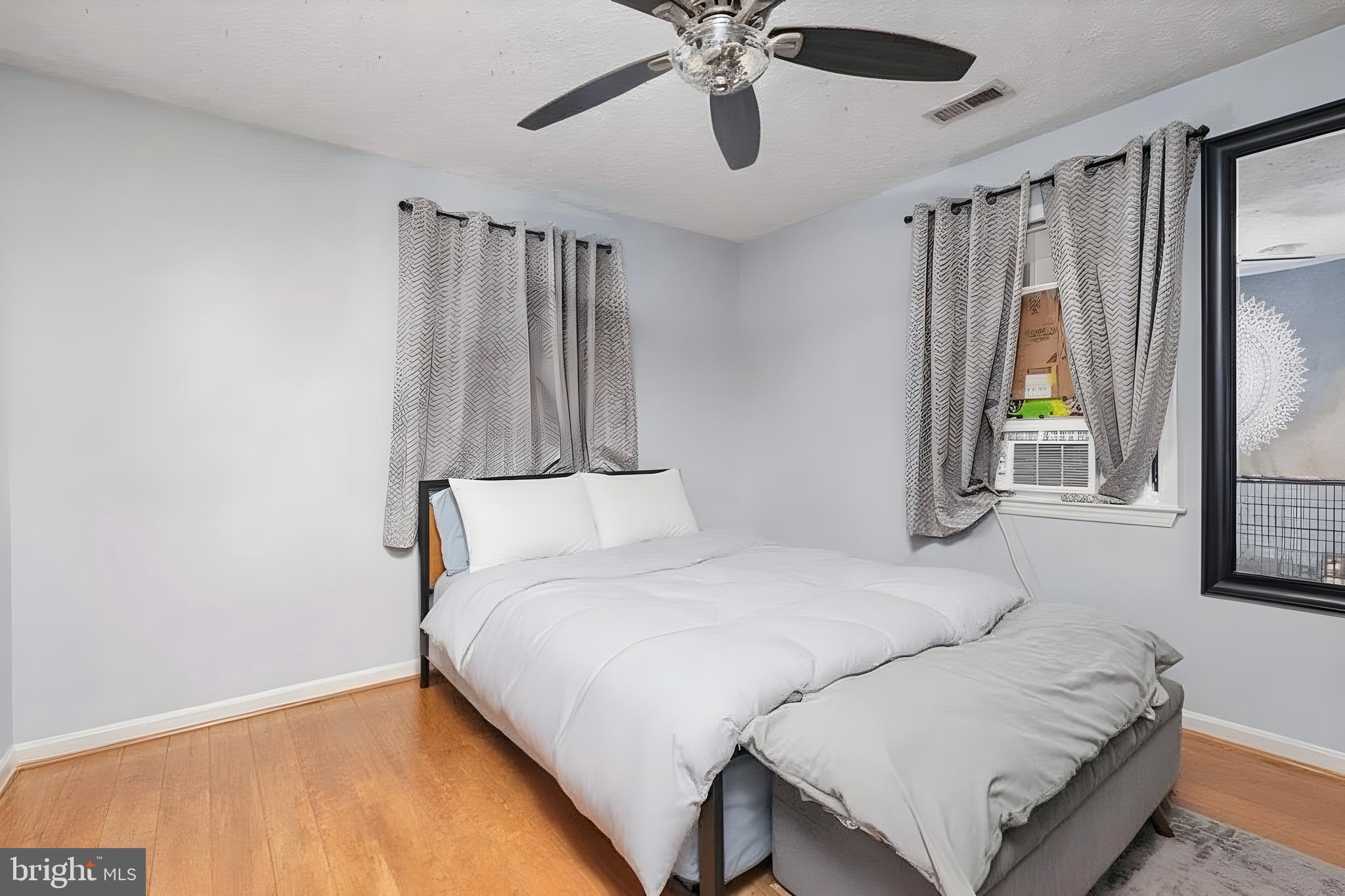 HARBOR VIEW - Residential