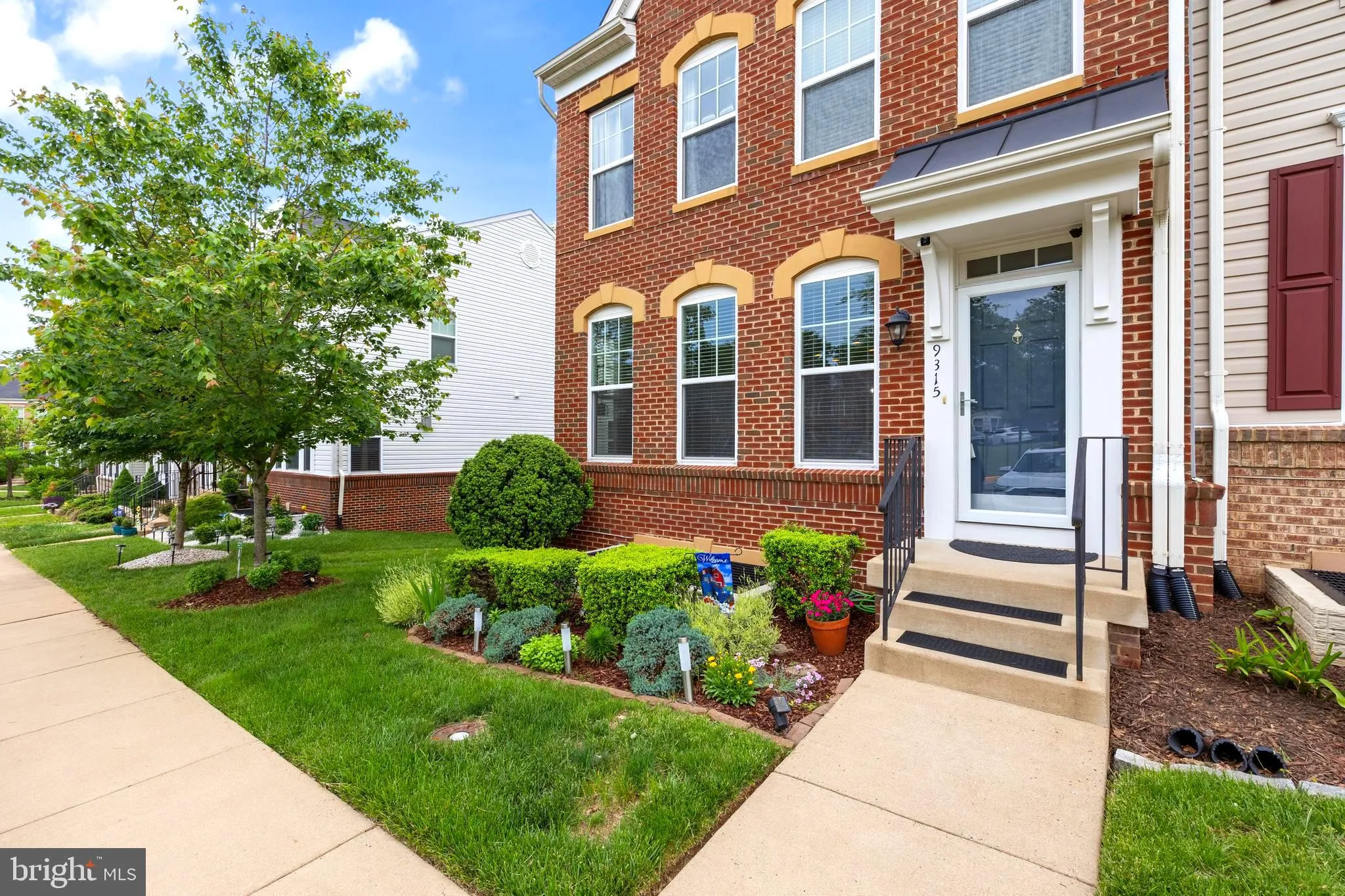 Bristow, Virginia 20136, United States, 4 Bedrooms Bedrooms, ,4 BathroomsBathrooms,Residential,Pending,144634