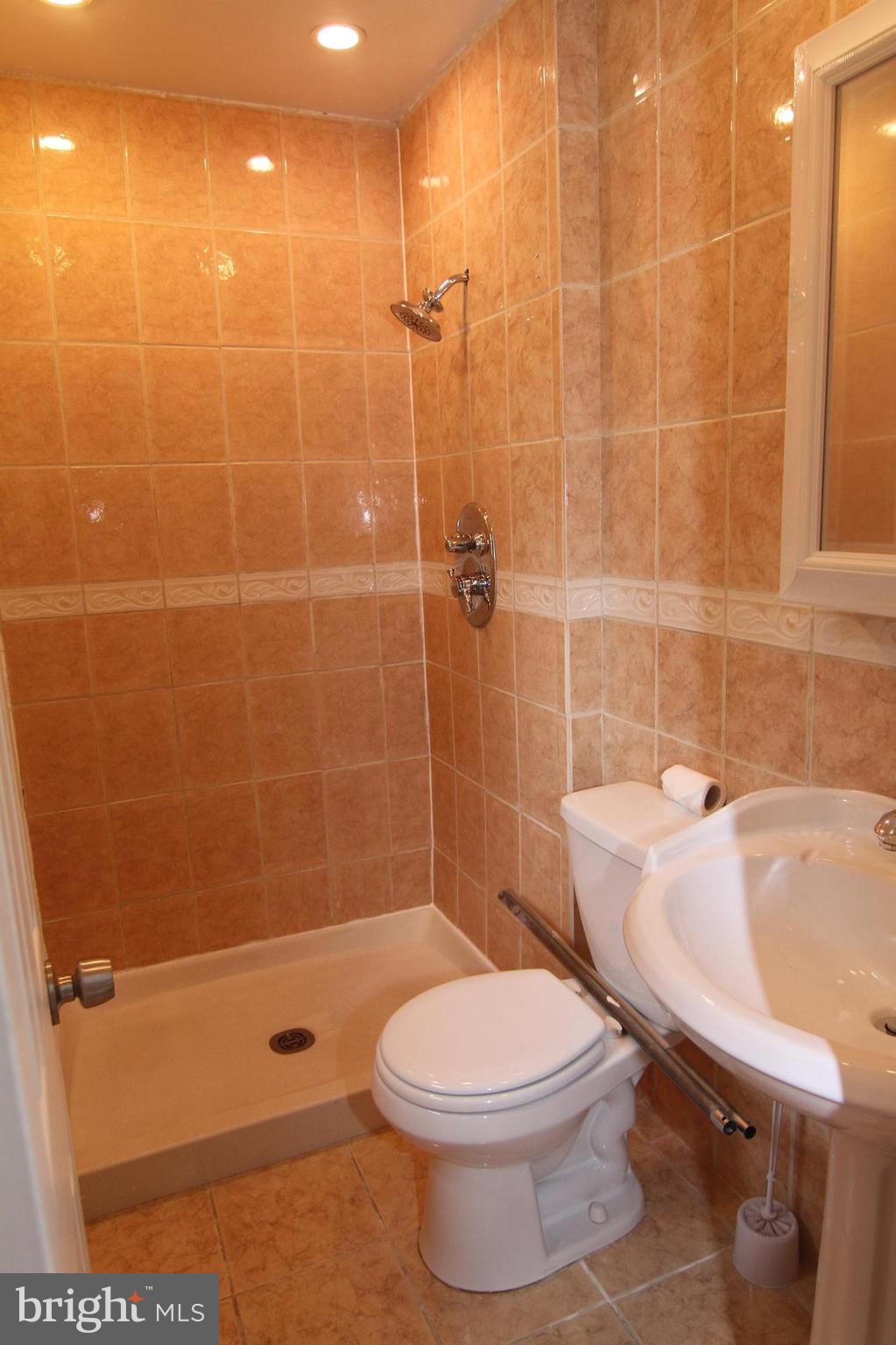 HILLCREST HEIGHTS - Residential