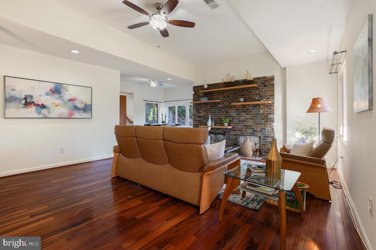 BANNOCKBURN - Residential