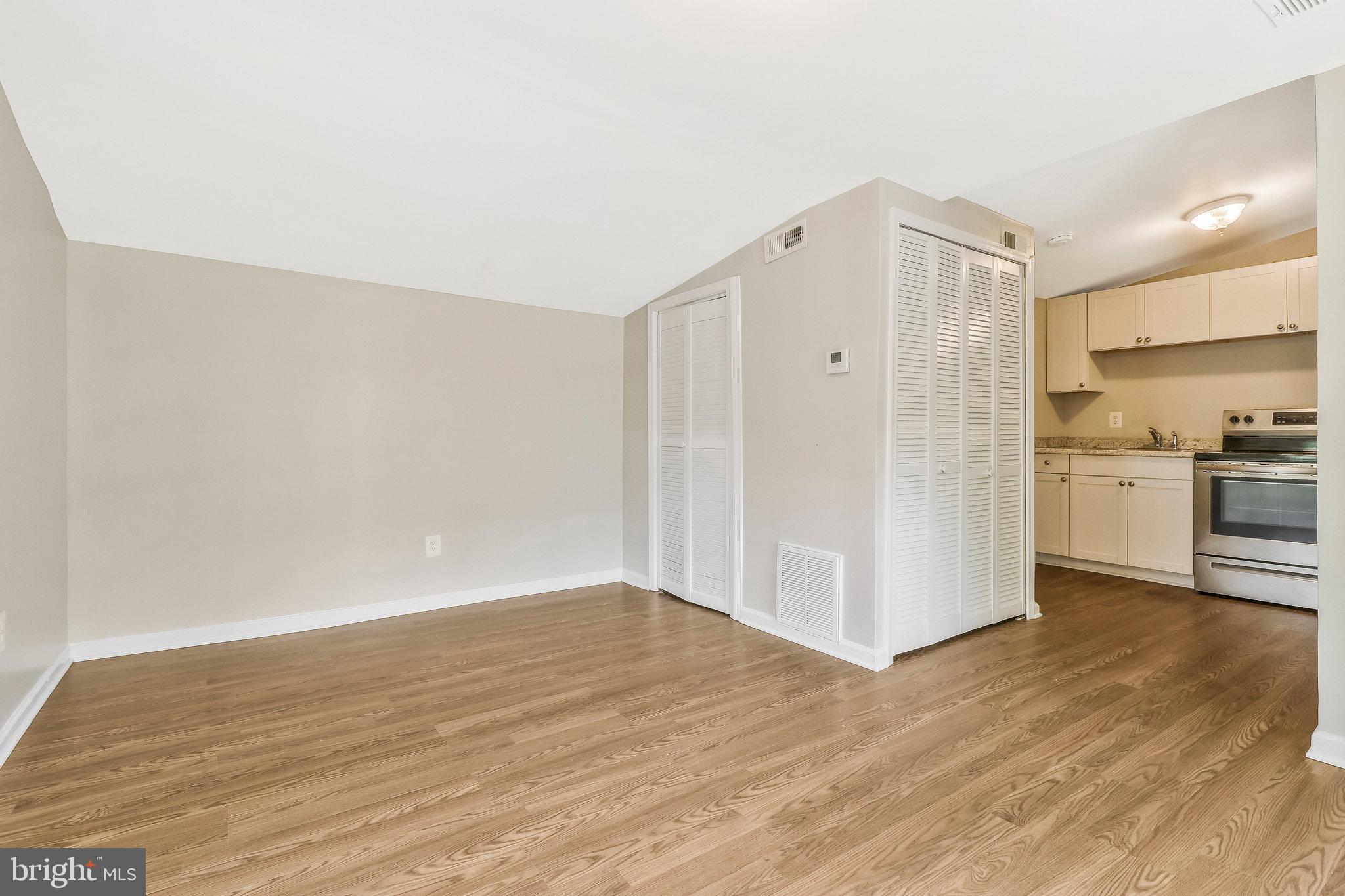 CAPITOL HEIGHTS - Residential