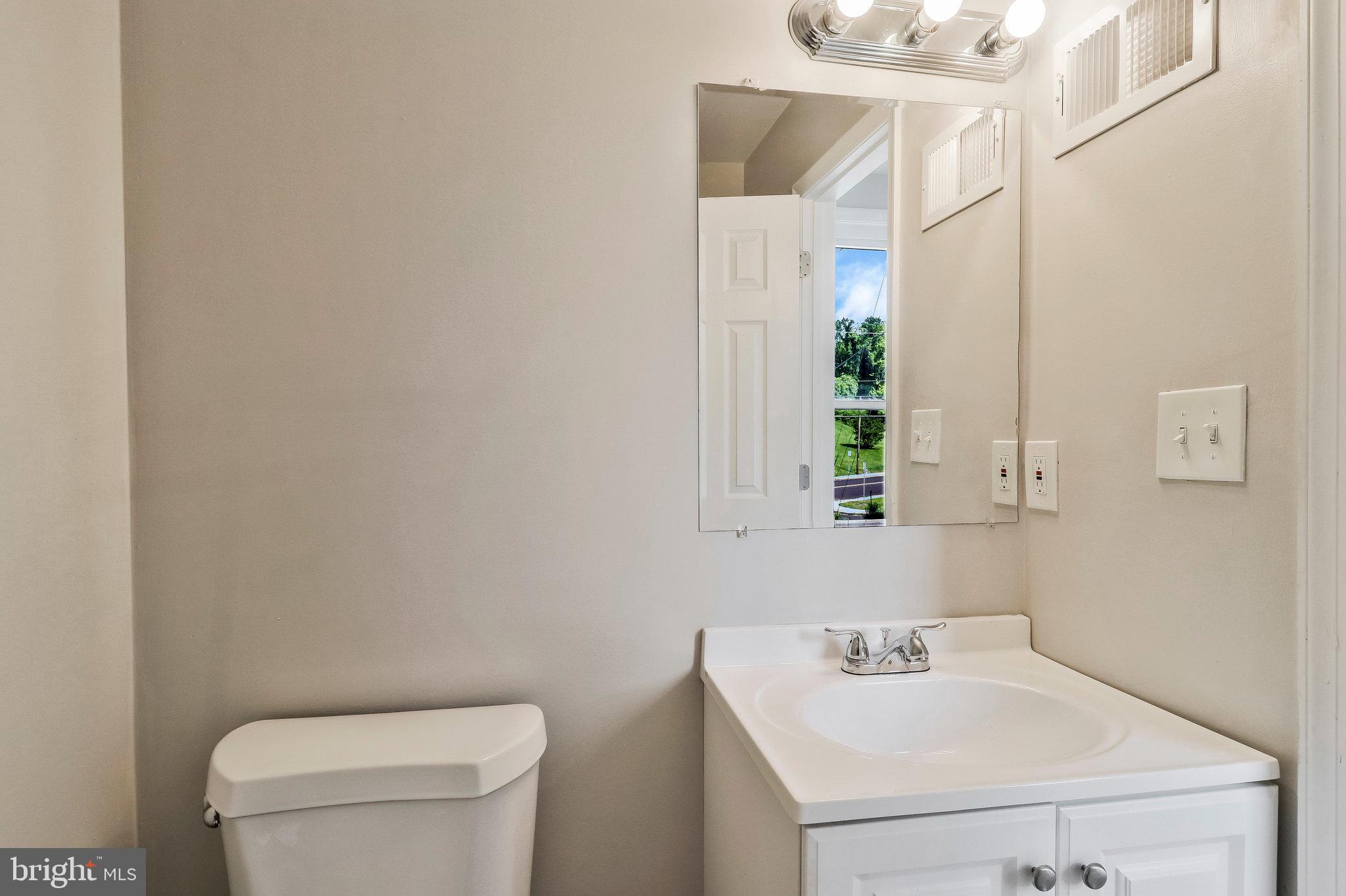 CAPITOL HEIGHTS - Residential