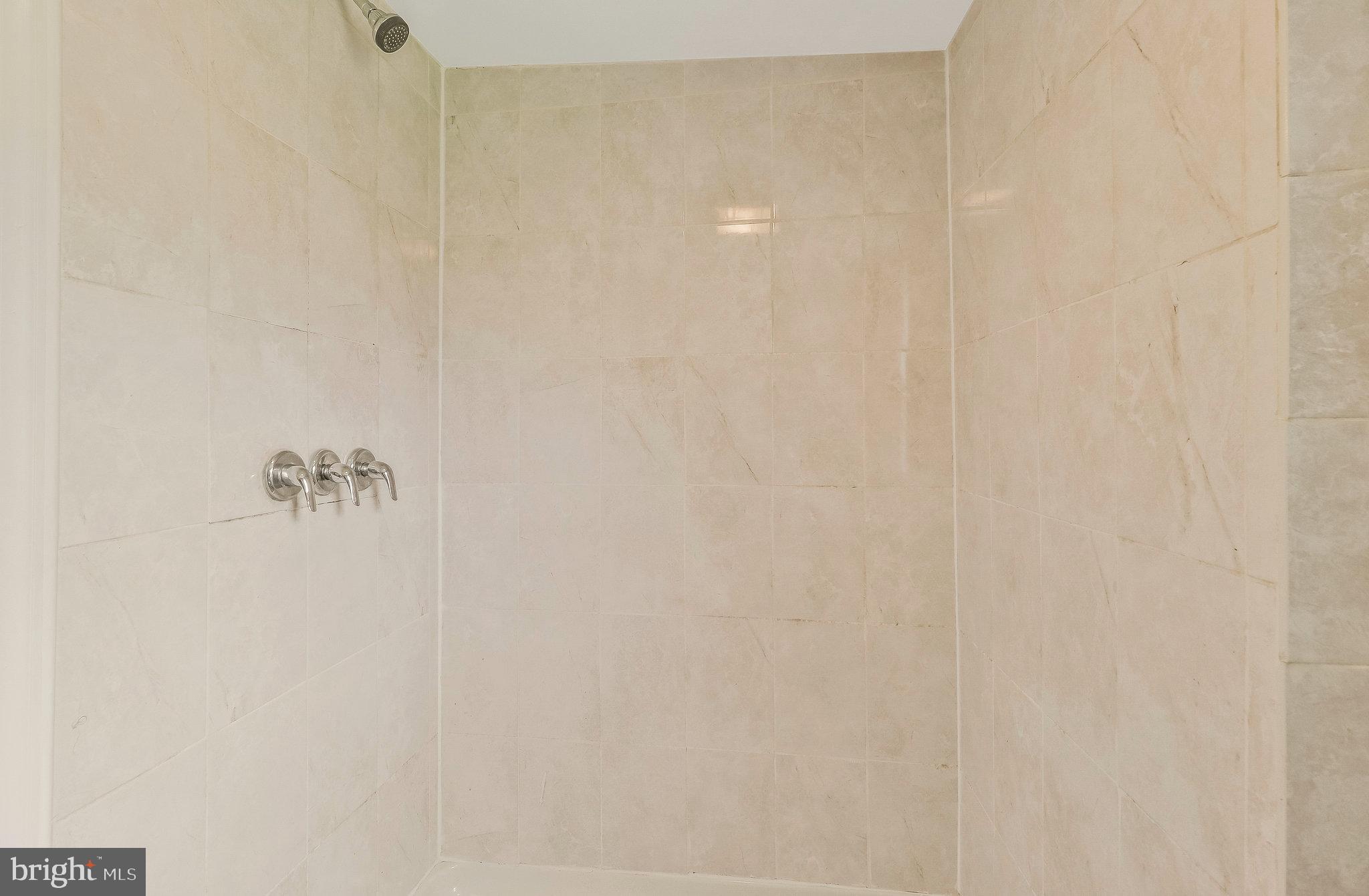 CAPITOL HEIGHTS - Residential