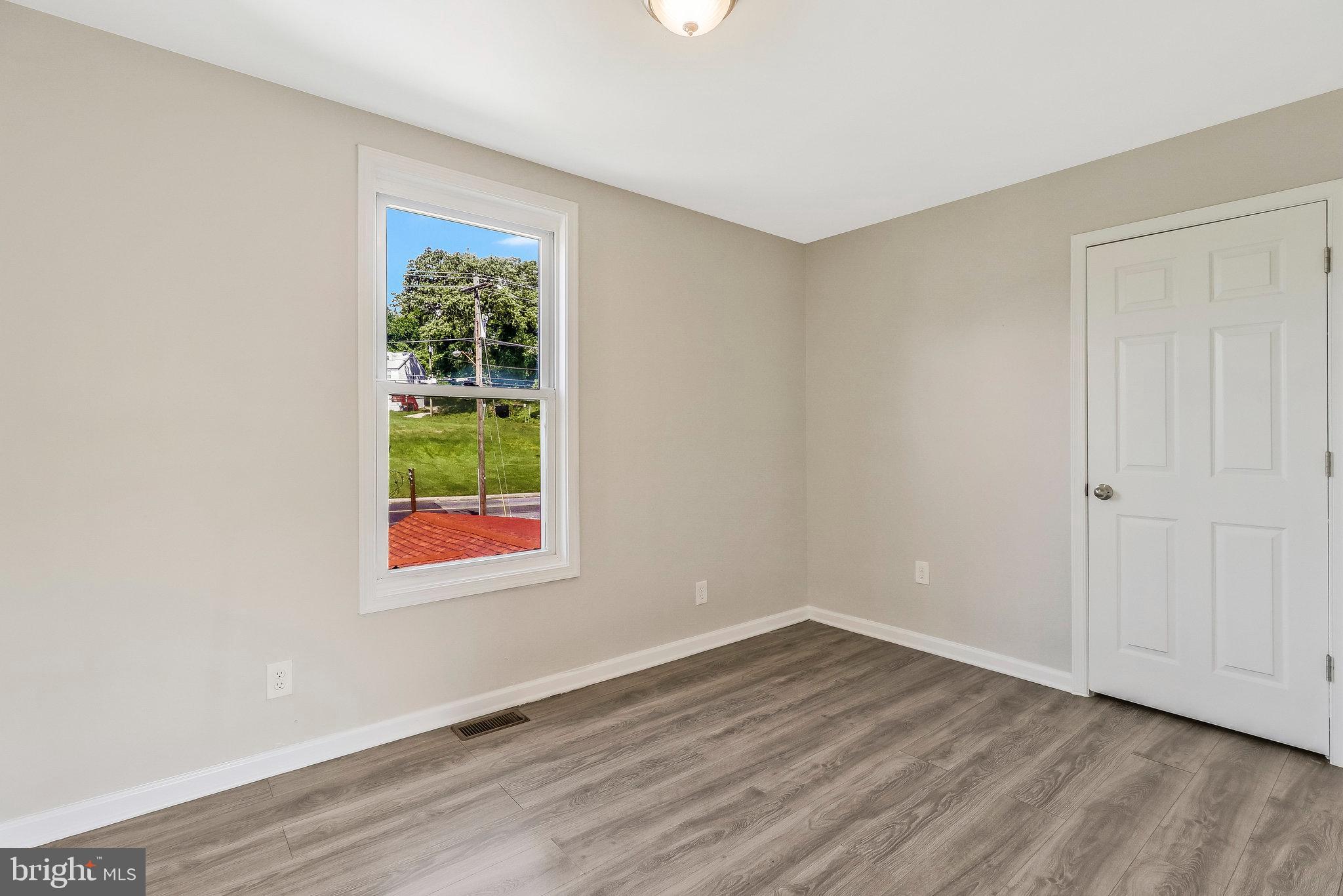 CAPITOL HEIGHTS - Residential