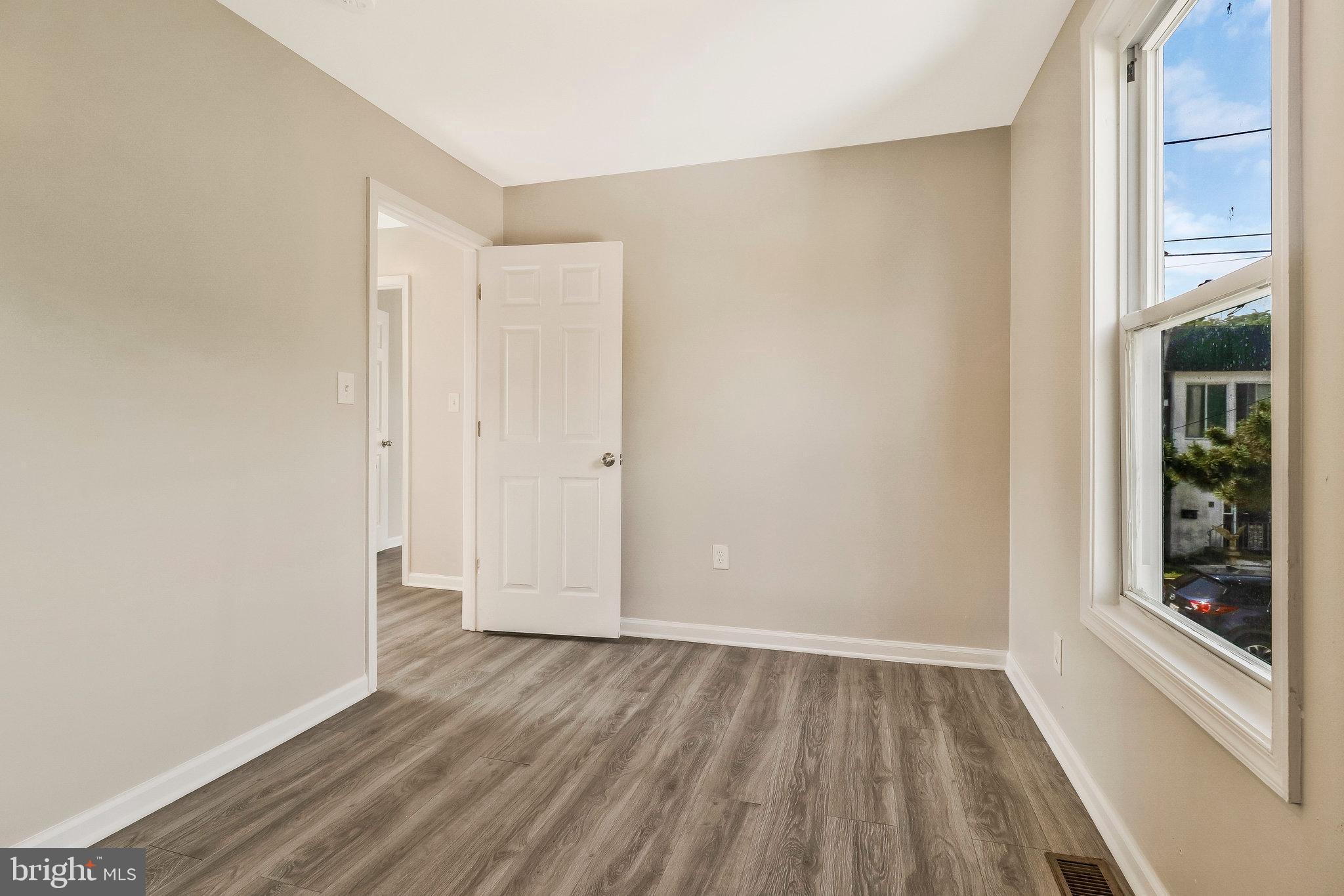 CAPITOL HEIGHTS - Residential