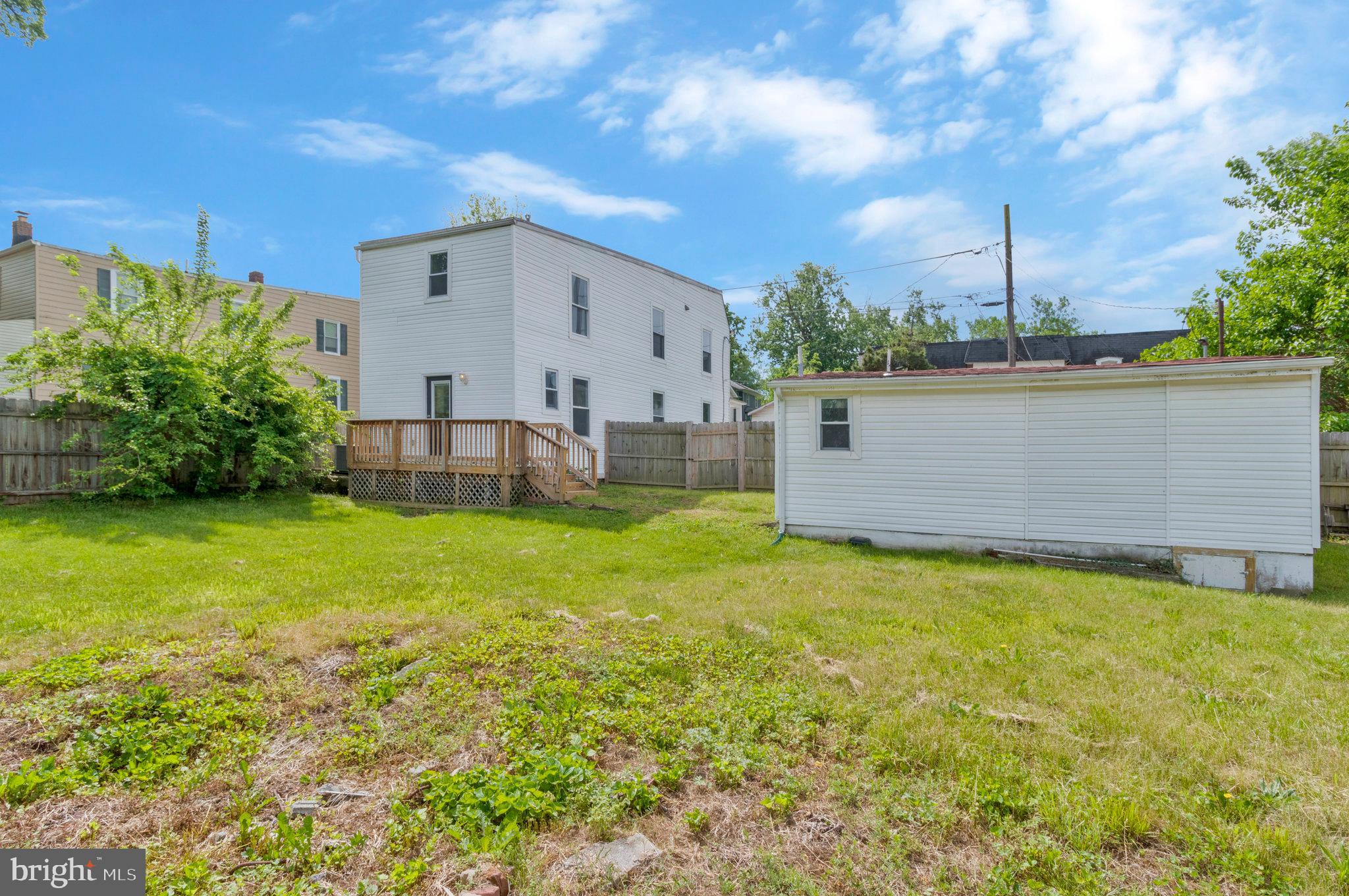 CAPITOL HEIGHTS - Residential