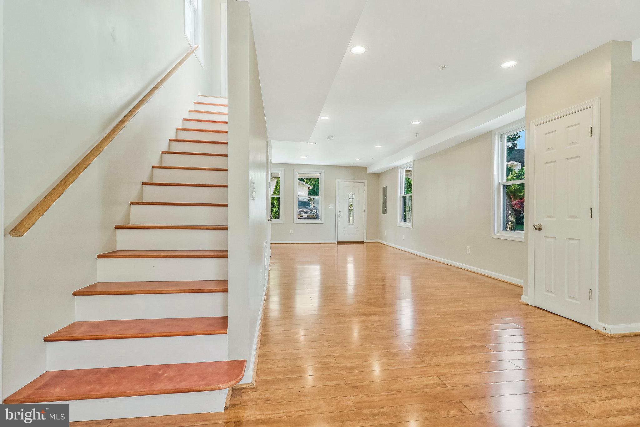 CAPITOL HEIGHTS - Residential