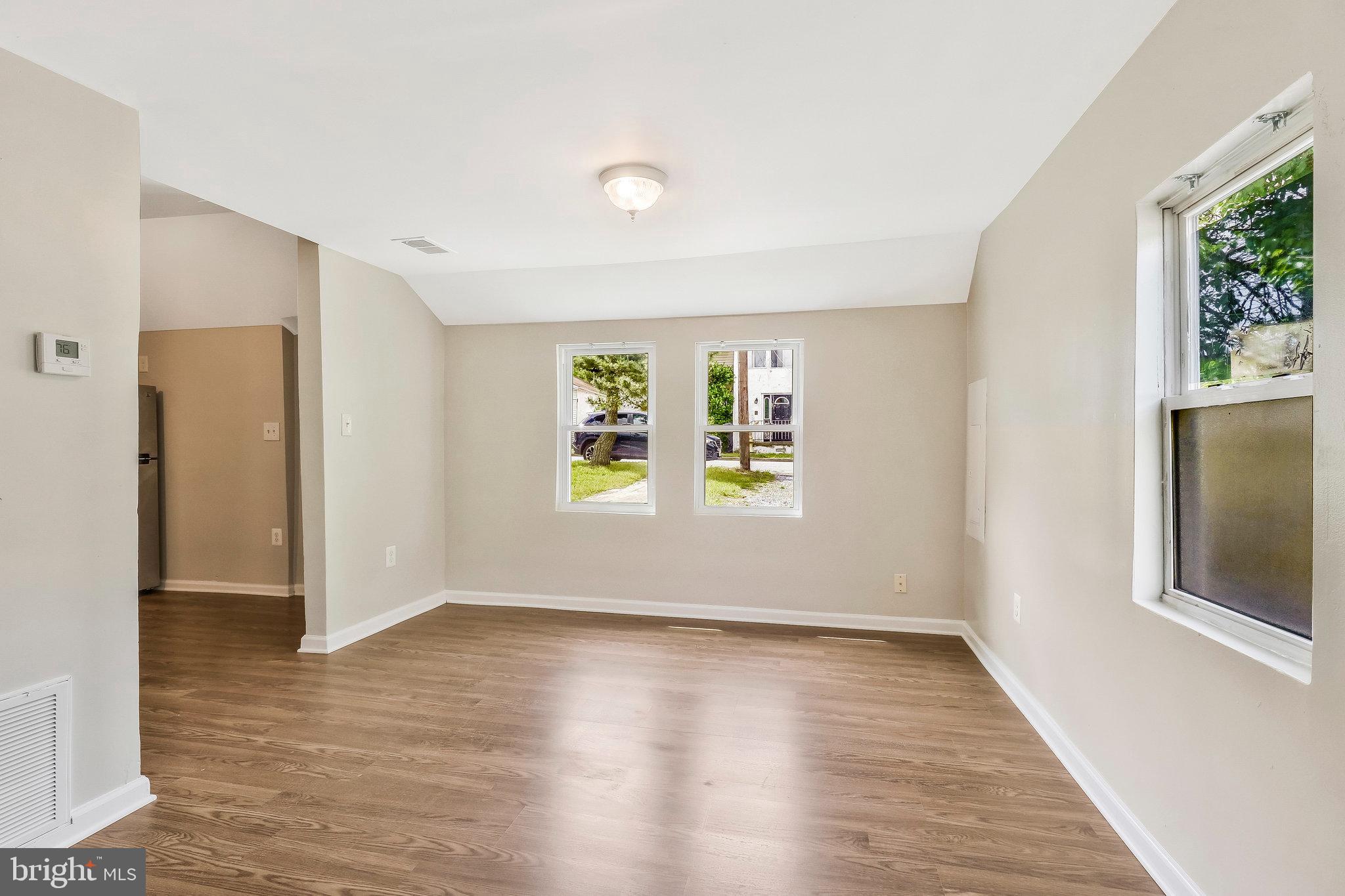 CAPITOL HEIGHTS - Residential