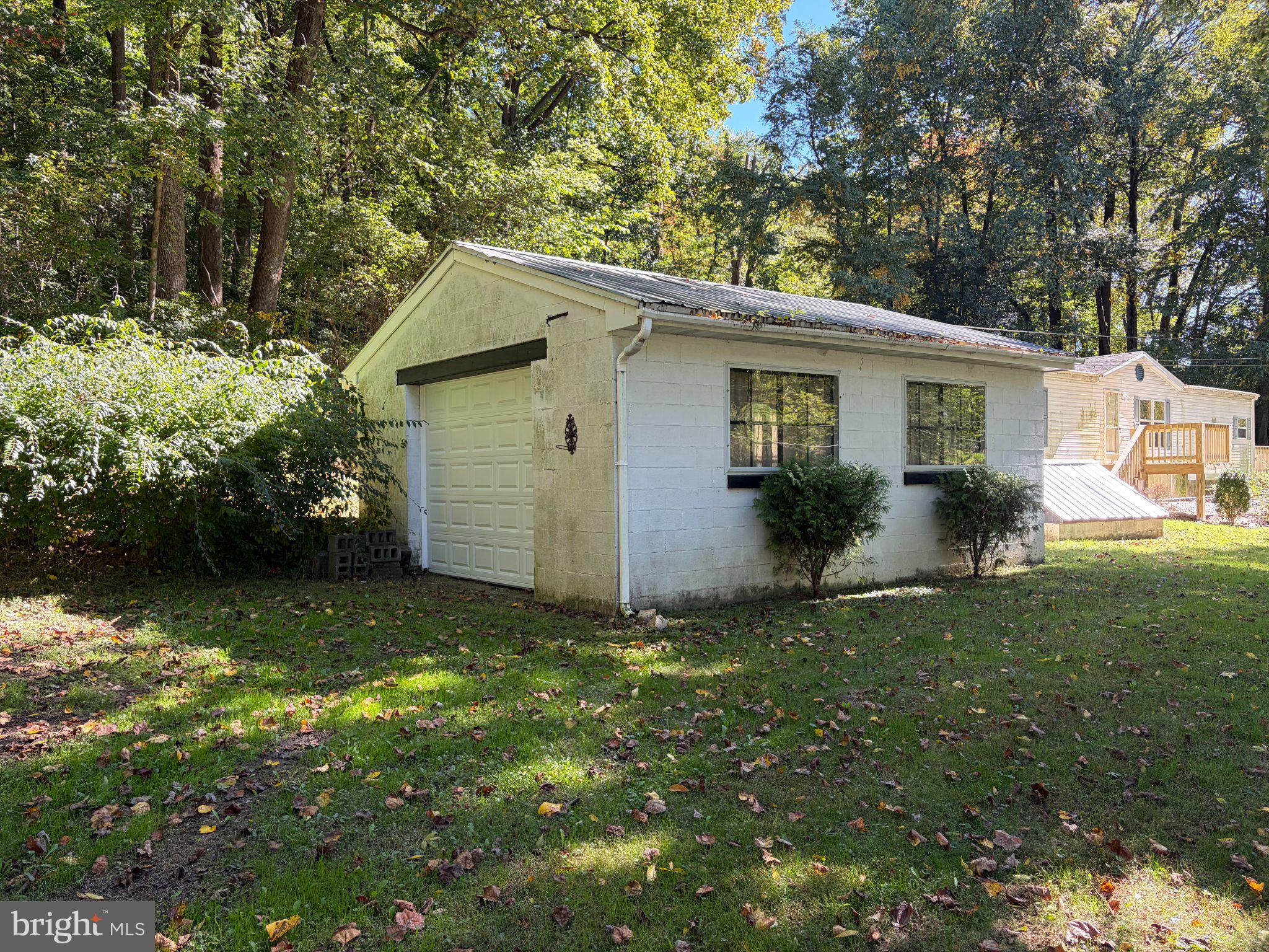 81 SILVER MINE ROAD