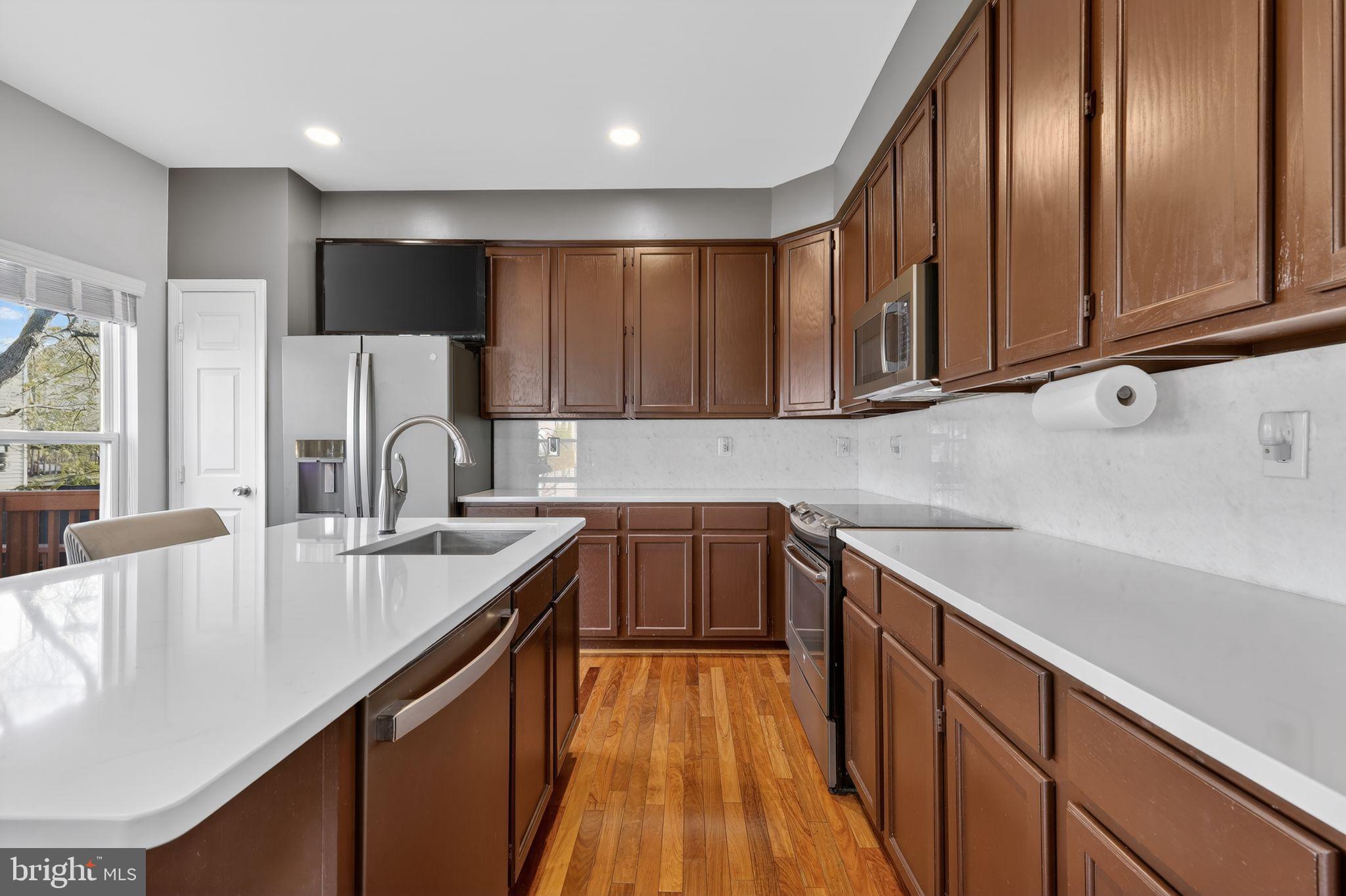 SULLY STATION II - Residential