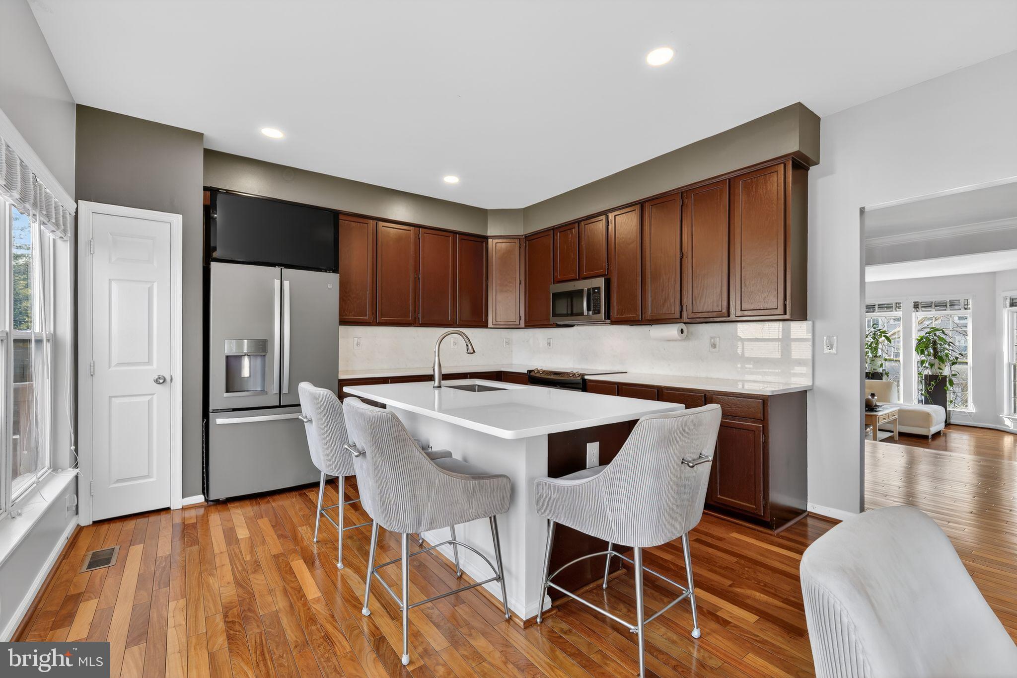 SULLY STATION II - Residential