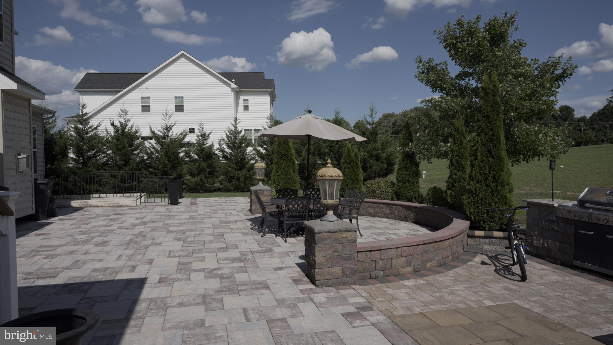 KINGS ISLE ESTATES - Residential