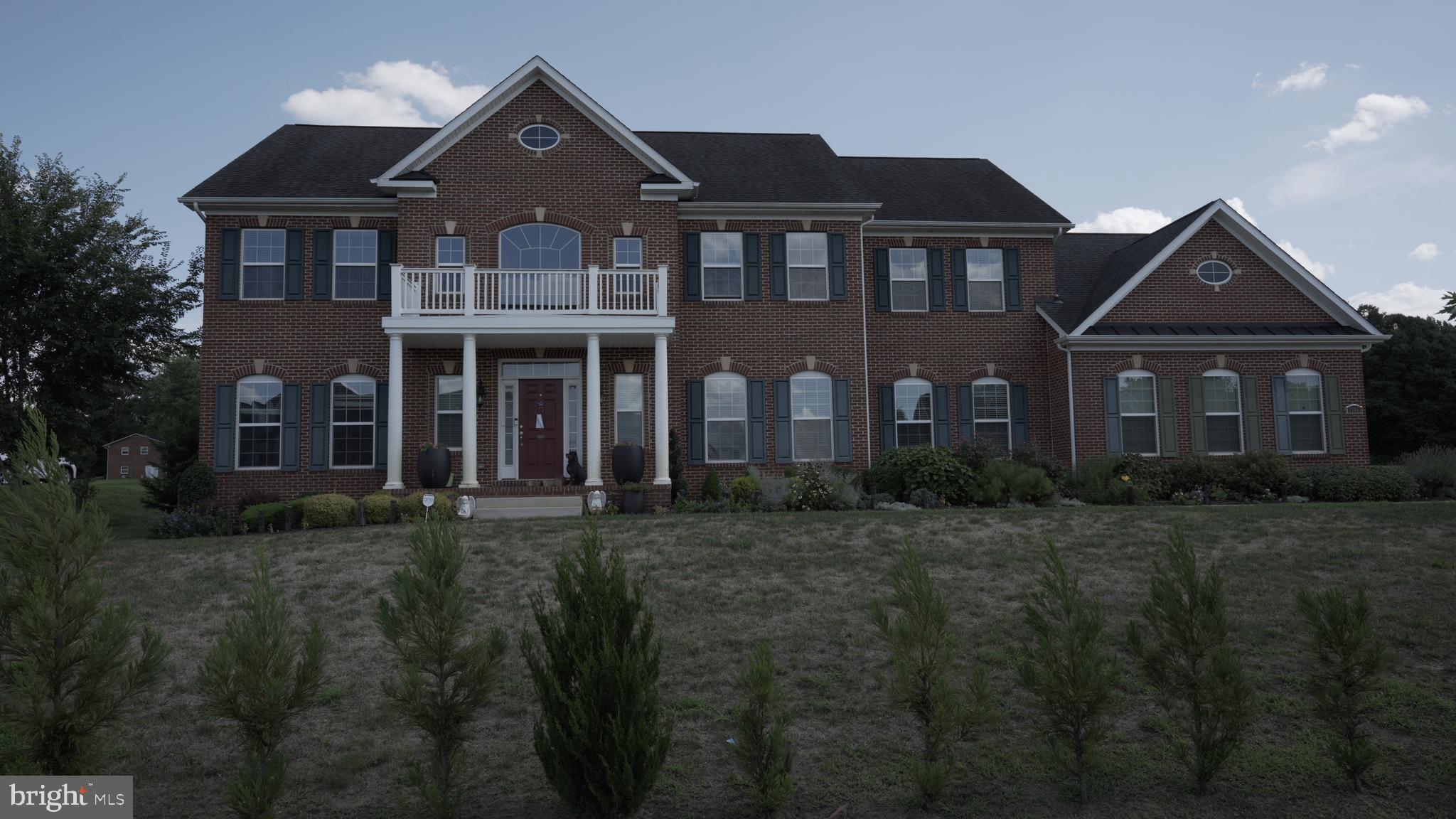 KINGS ISLE ESTATES - Residential