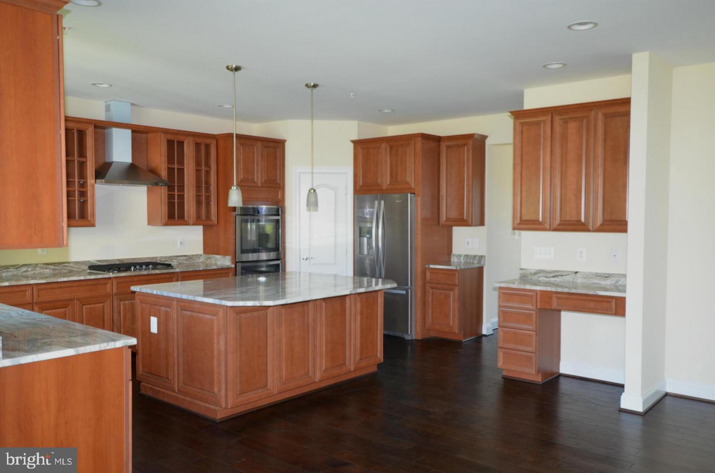 KINGS ISLE ESTATES - Residential