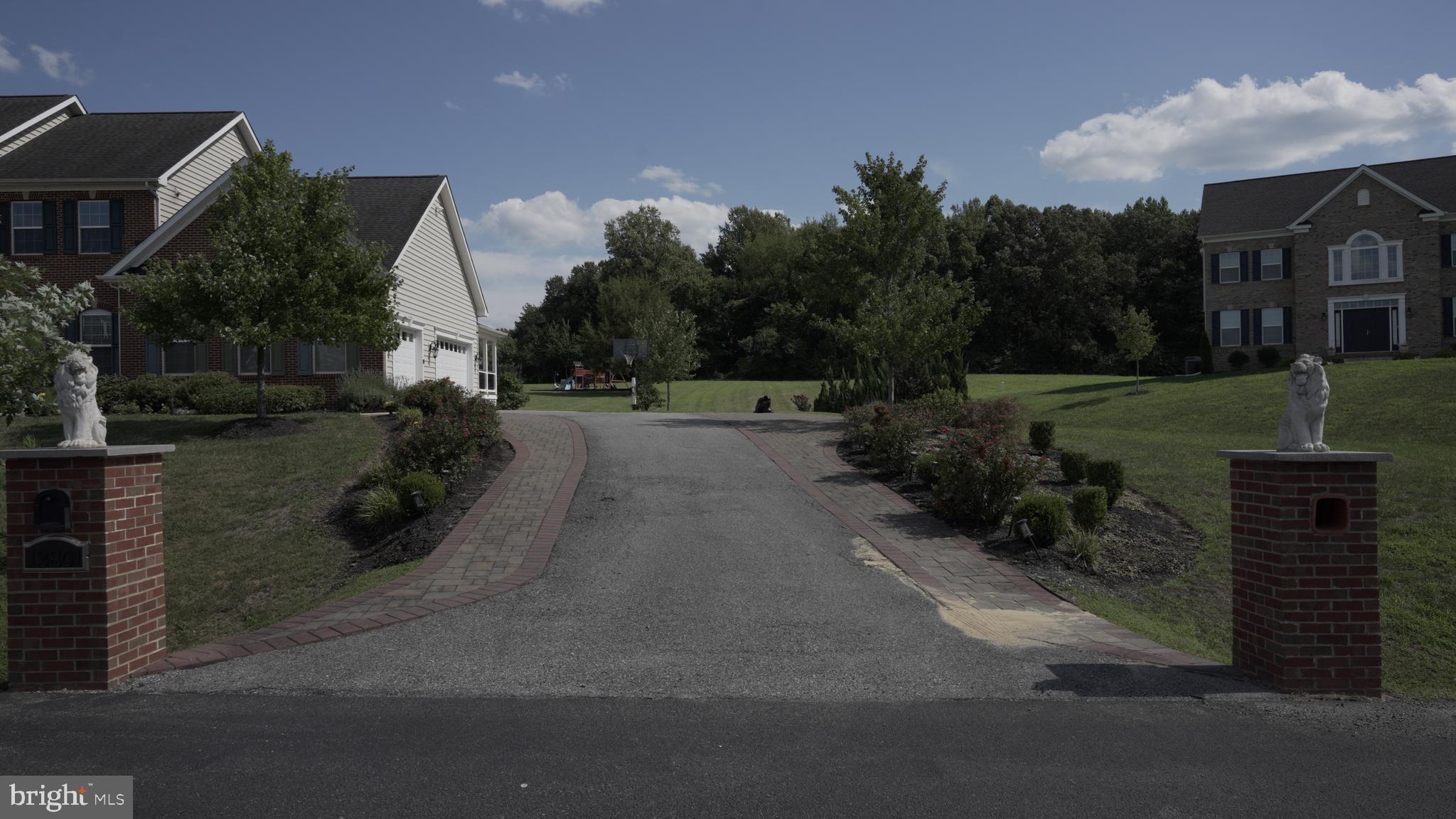 KINGS ISLE ESTATES - Residential