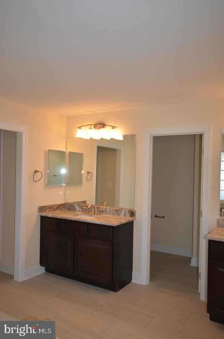 KINGS ISLE ESTATES - Residential