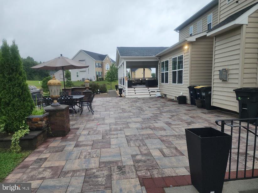 KINGS ISLE ESTATES - Residential