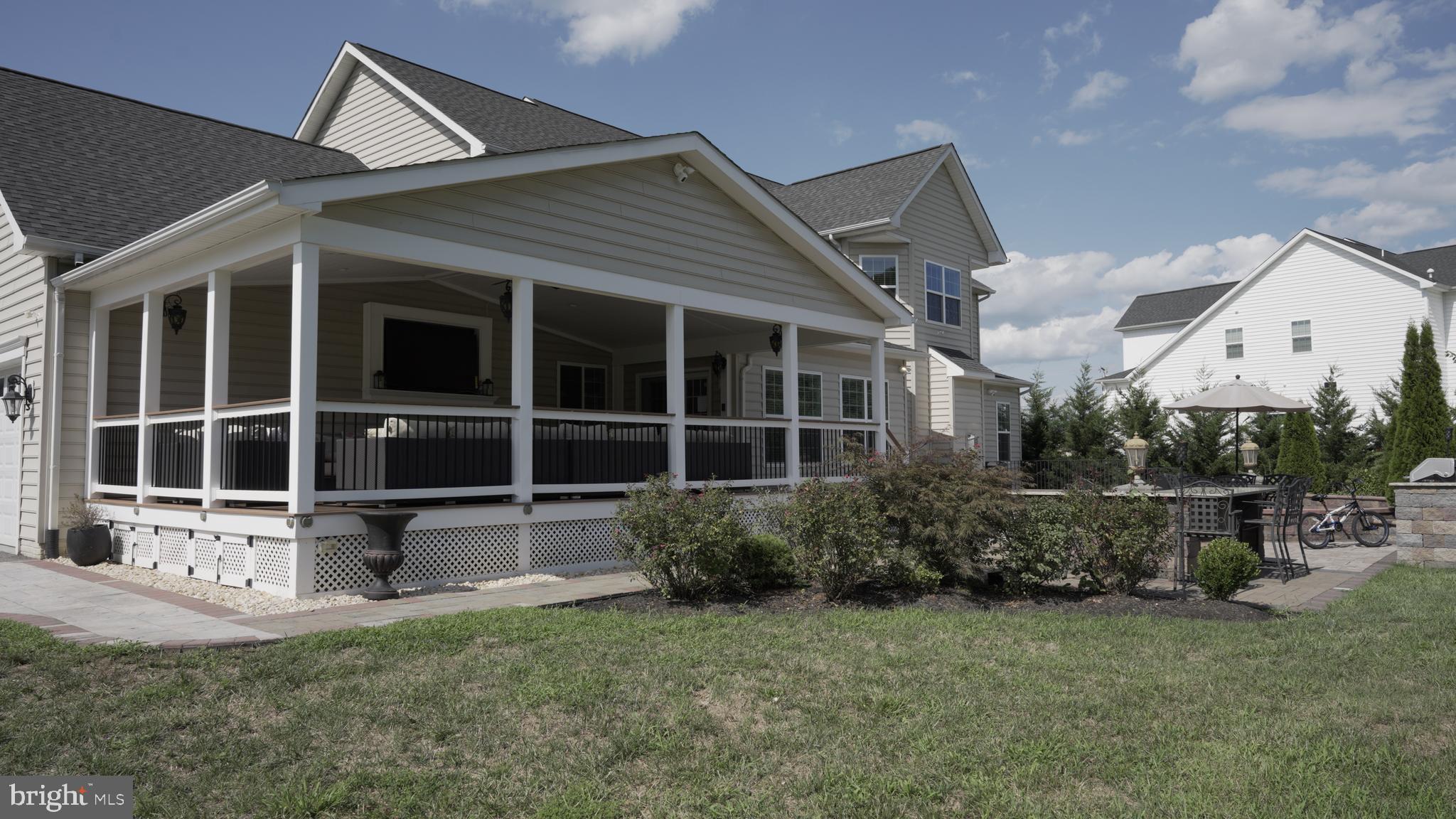 KINGS ISLE ESTATES - Residential