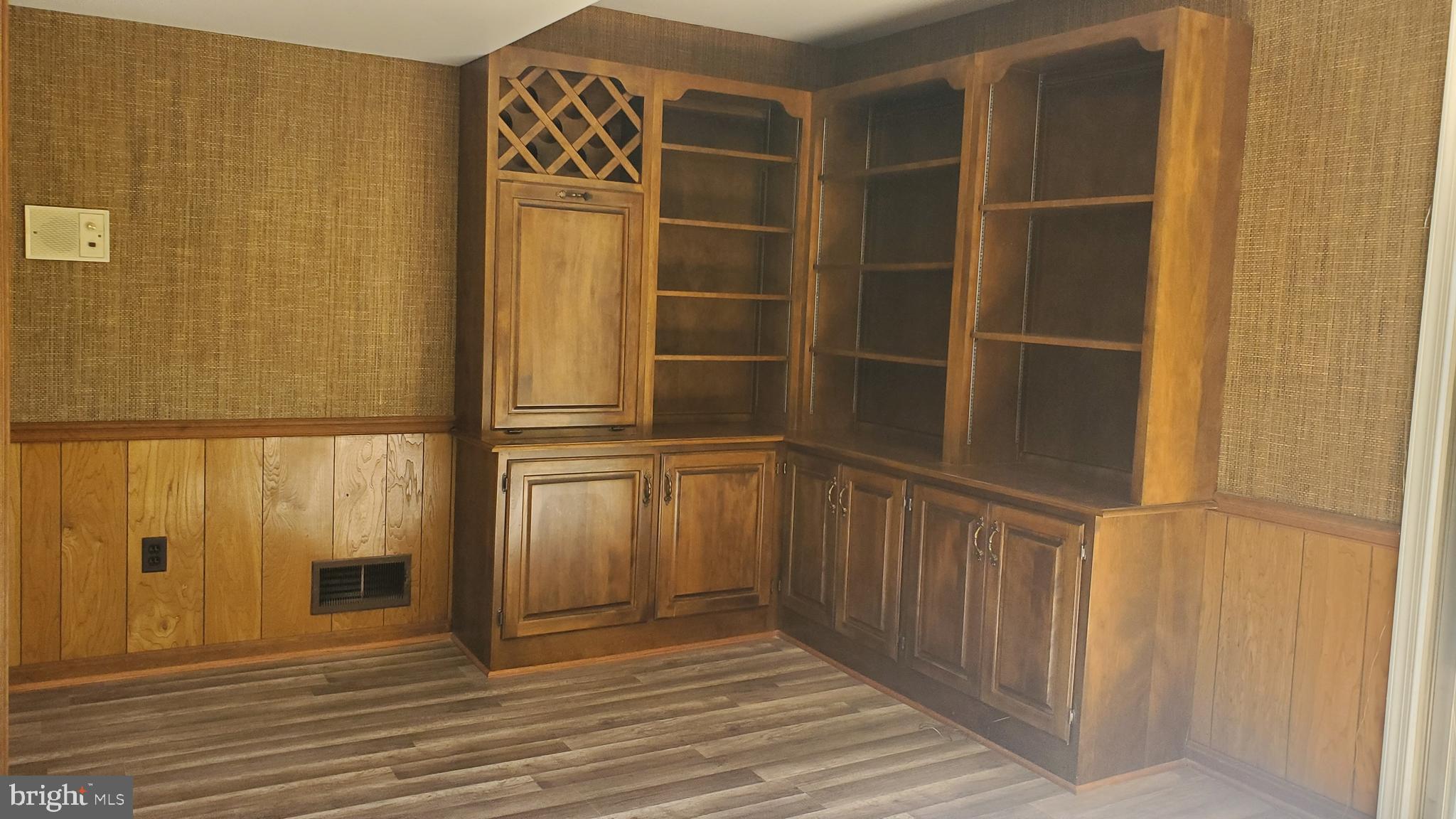 MARLBOROUGH - Residential Lease