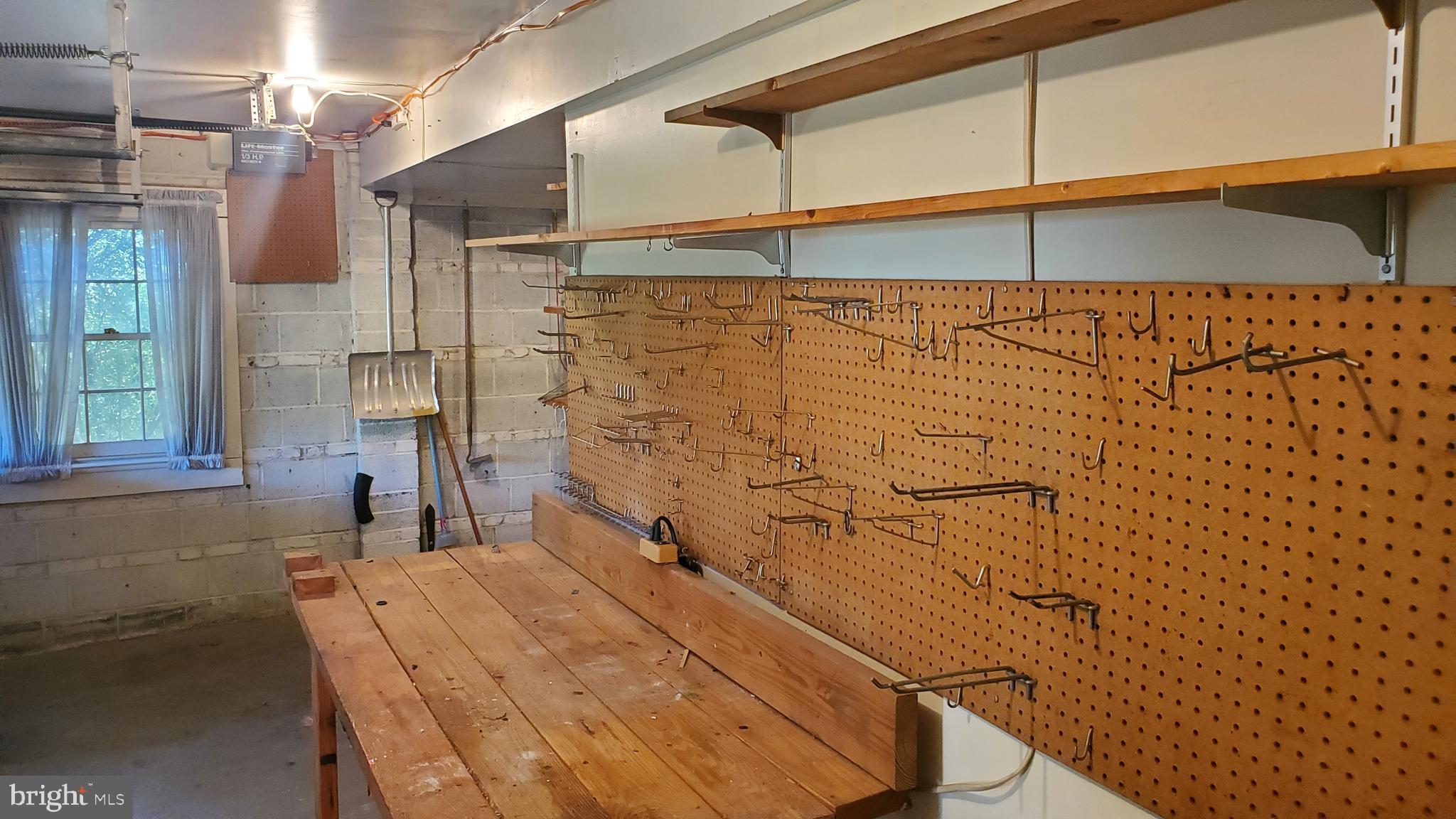 MARLBOROUGH - Residential Lease