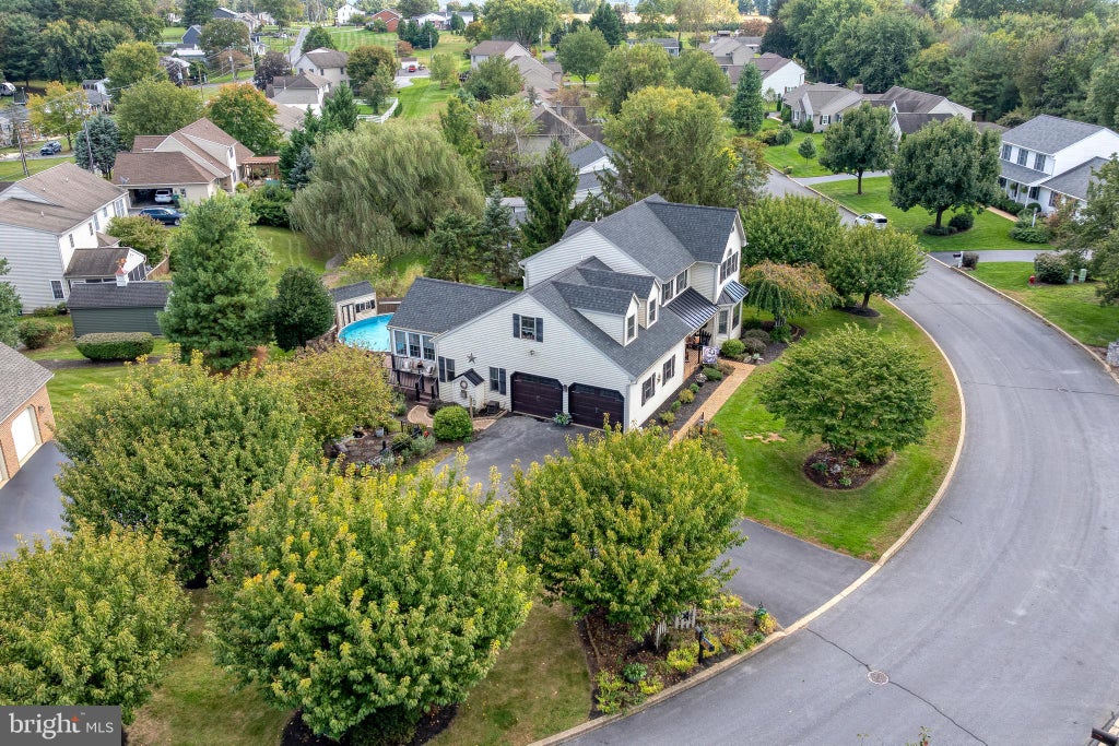 Photo of 5 Village Drive, LITITZ, PA 17543 (MLS # PALA2090166)