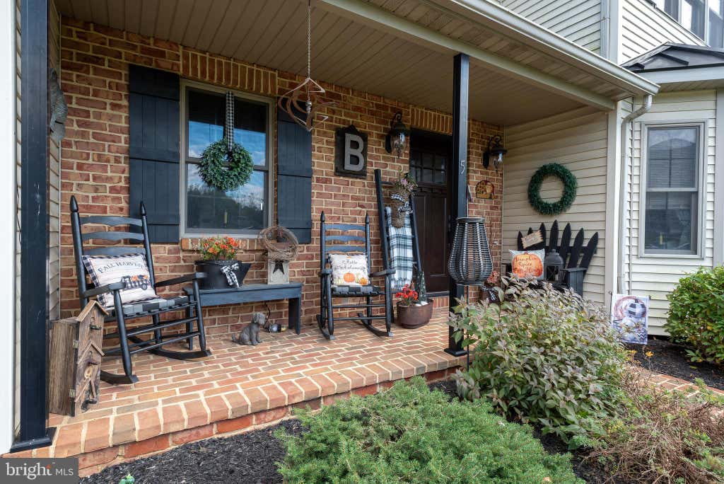 Photo of 5 Village Drive, LITITZ, PA 17543 (MLS # PALA2090166)