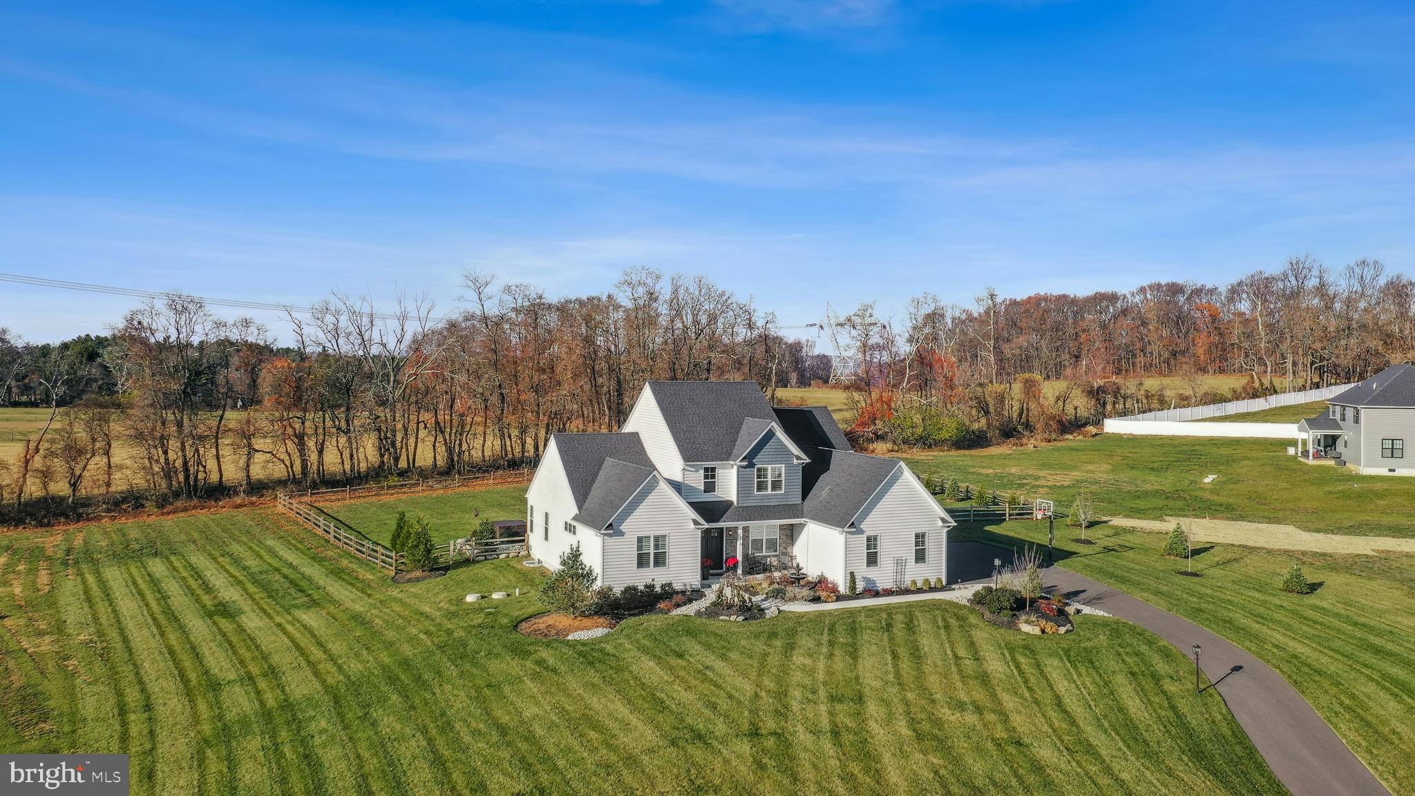 LONG RIDGE - Residential