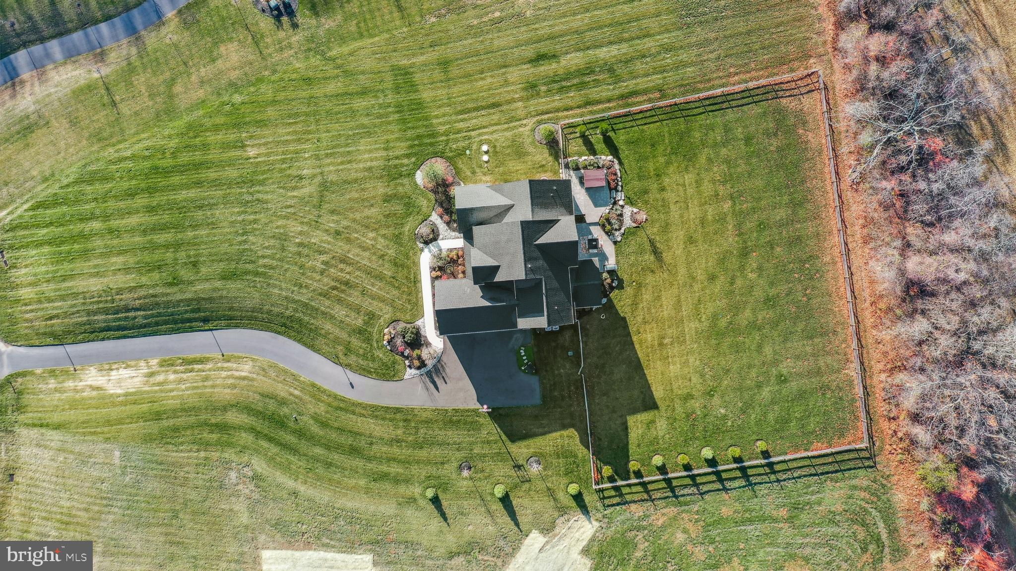 LONG RIDGE - Residential