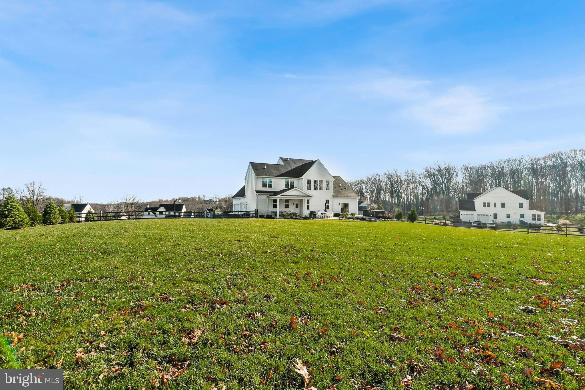 LONG RIDGE - Residential