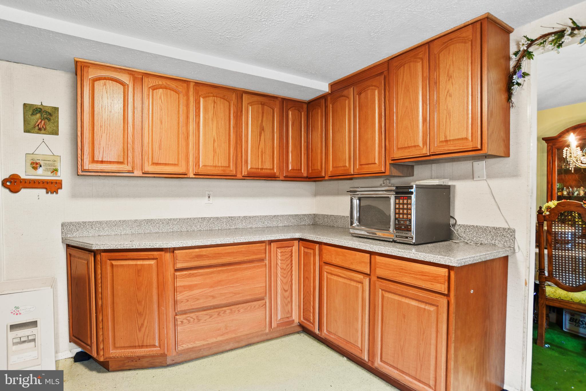 THE PROVINCES - Residential